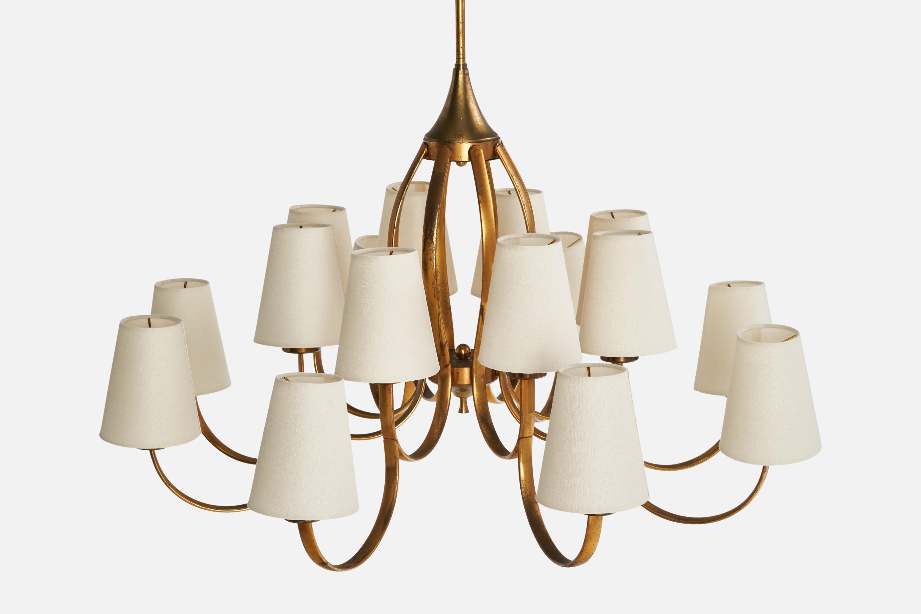 Laiton Designer italien, lustre, laiton, tissu, Italie, années 1950 en vente