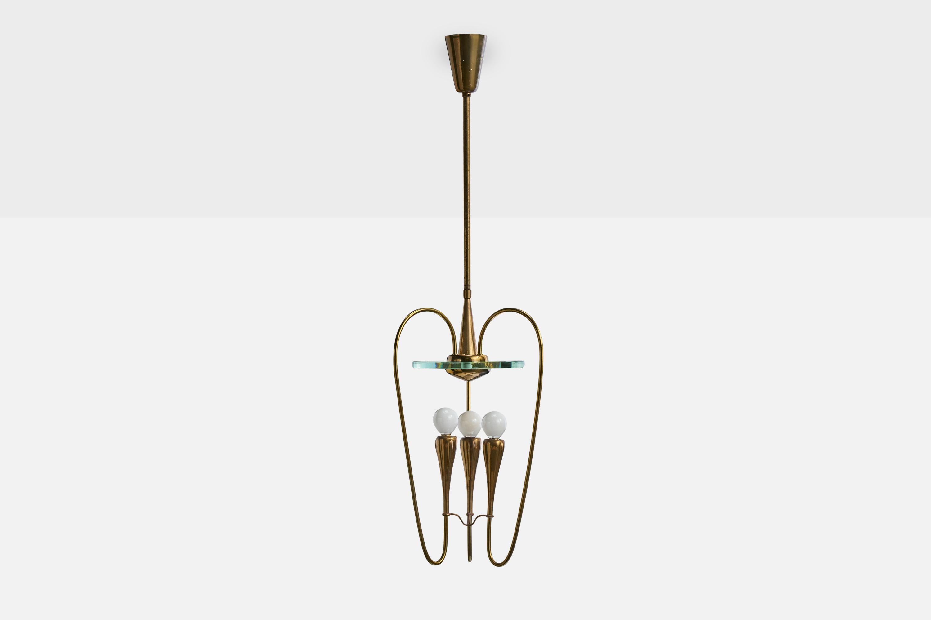 Mid-Century Modern Lustre de designer italien, laiton, verre, Italie, années 1940 en vente