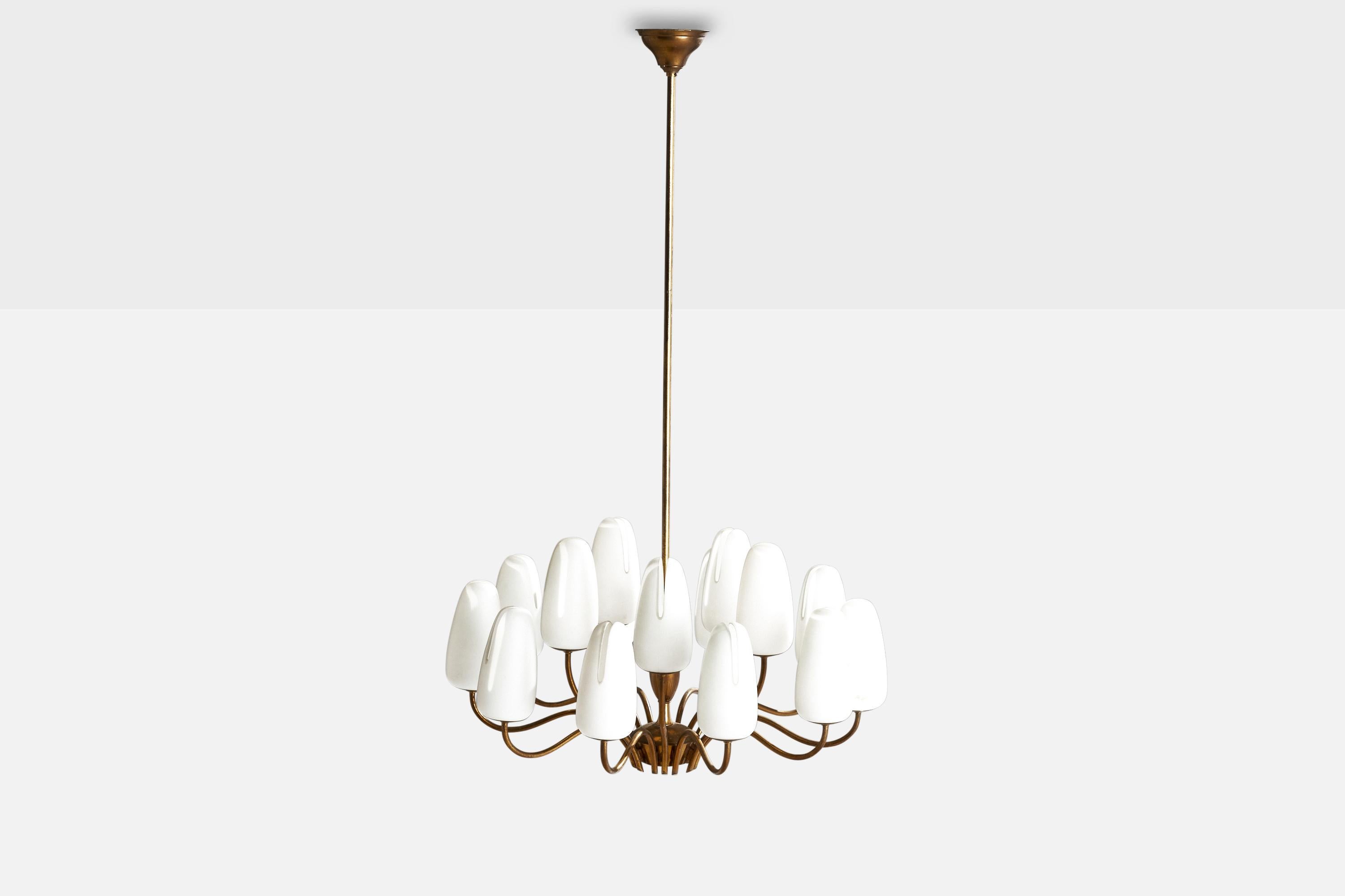 Italian Designer, Chandelier, Brass, Glass, Italy, 1950s In Good Condition For Sale In High Point, NC