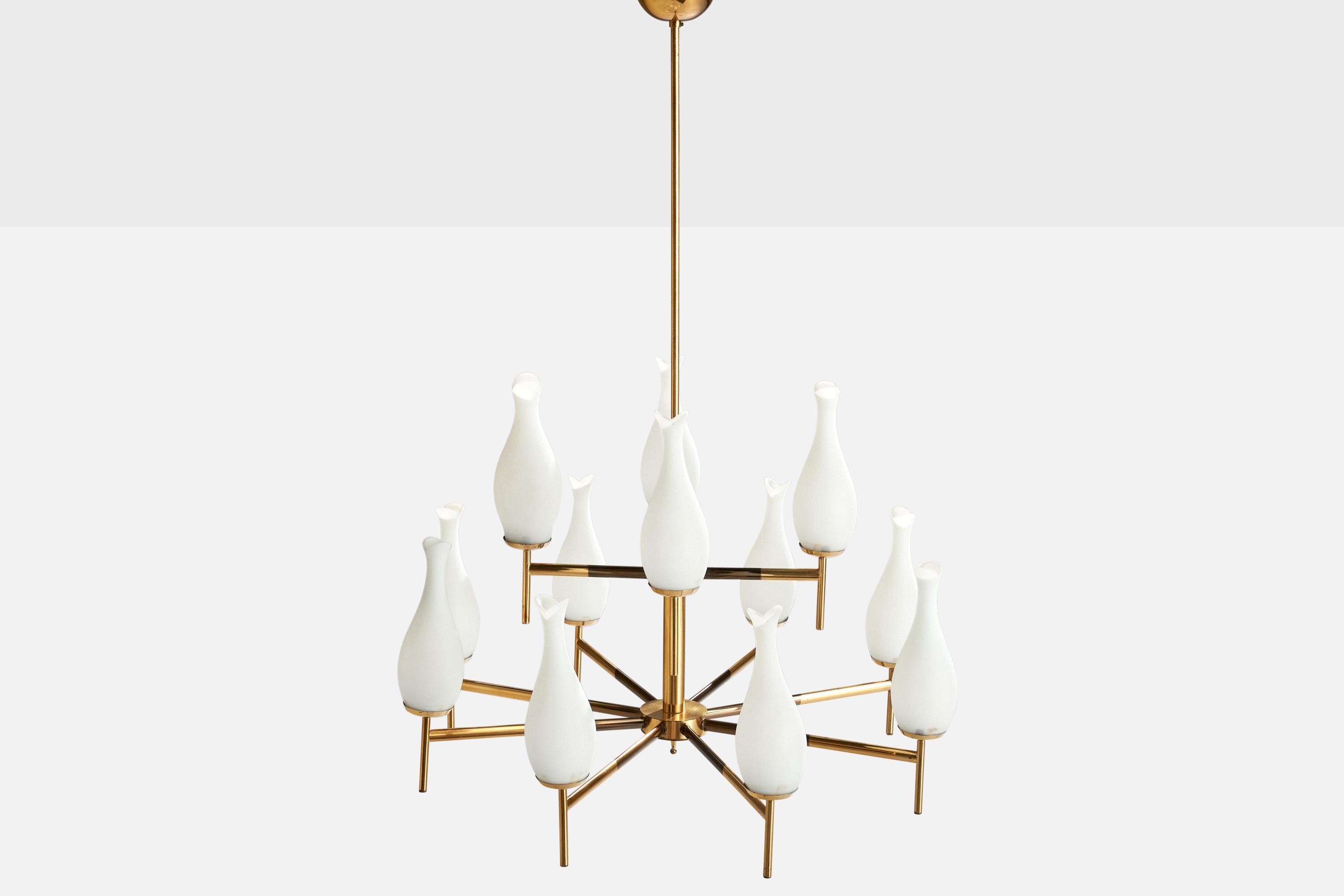 Italian Designer, Chandelier, Brass, Glass, Italy, 1950s In Good Condition For Sale In High Point, NC