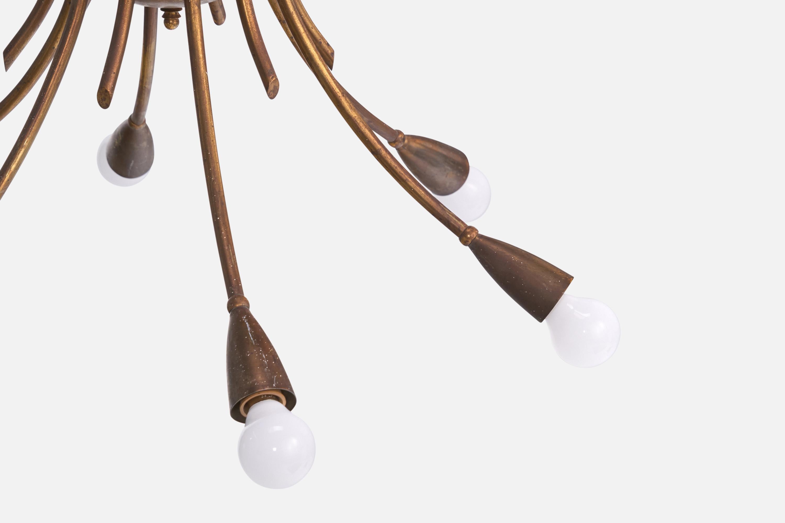 Designer italiano, Lampadario, Ottone, Italia, anni '50 in vendita 6