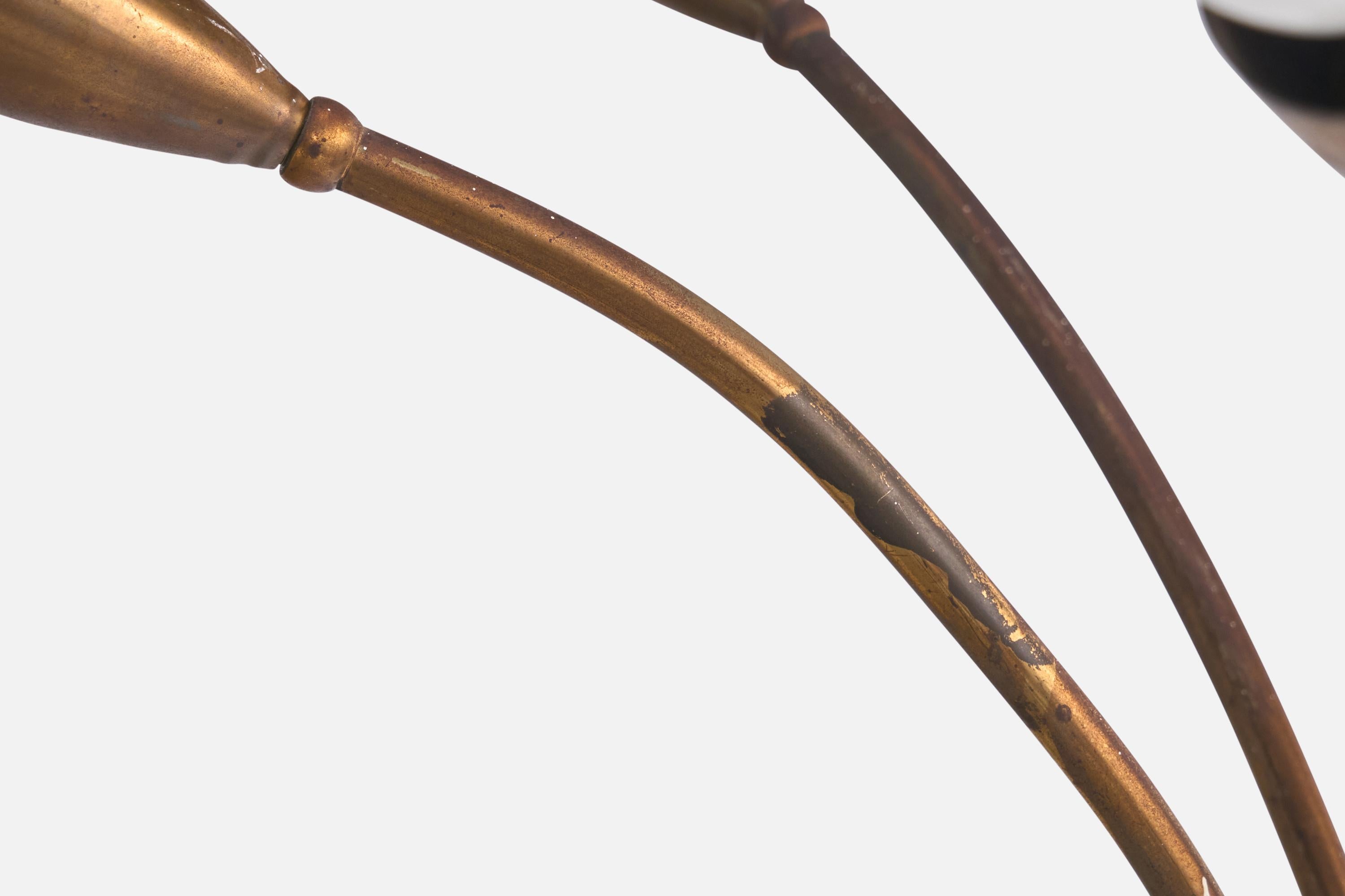 Metà XX secolo Designer italiano, Lampadario, Ottone, Italia, anni '50 in vendita