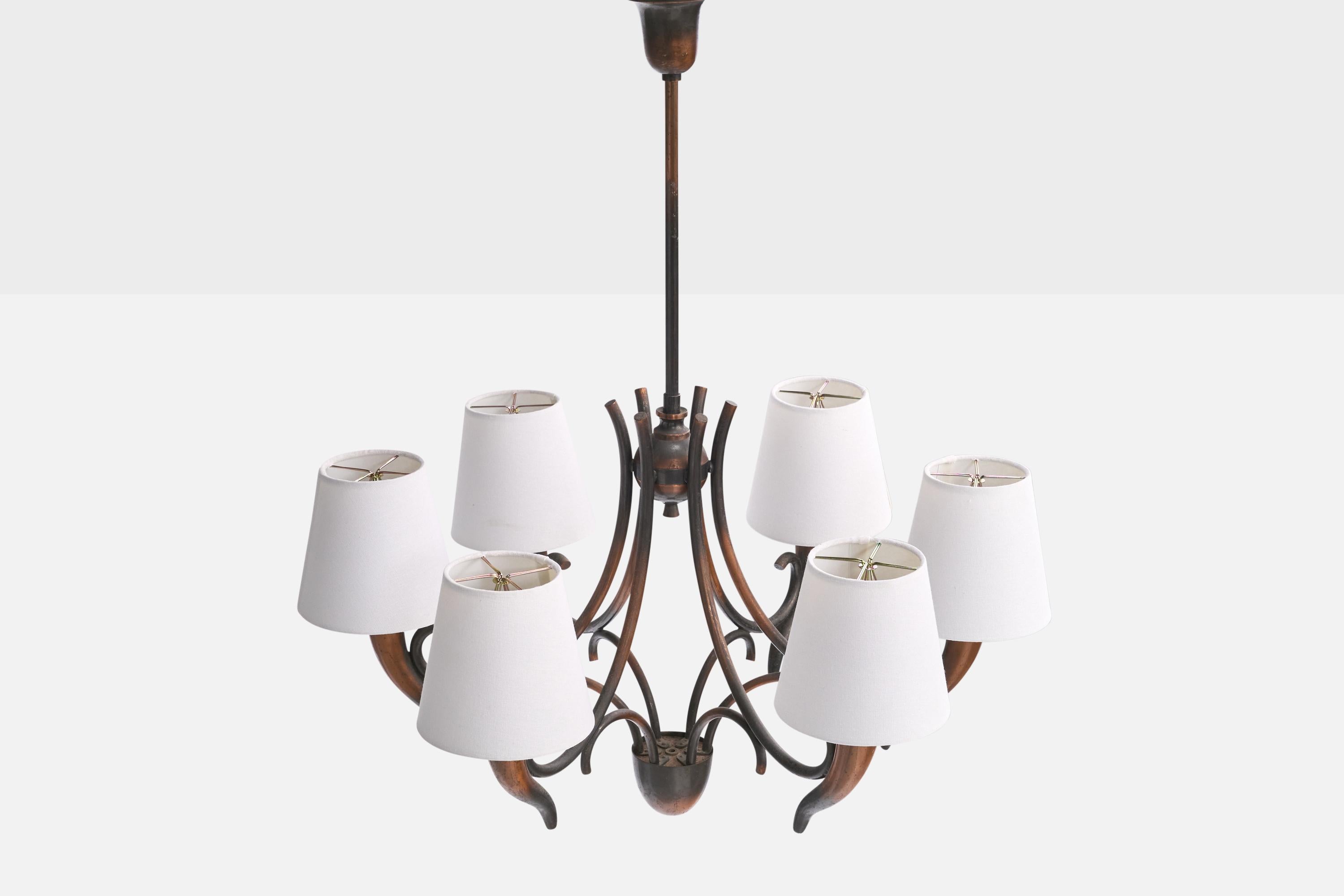 Diseñador italiano, Lámpara de araña, Cobre, Tela, Italia, Años 30 en Bueno estado para la venta en High Point, NC