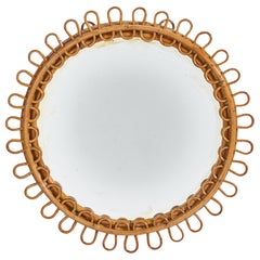 Specchio da parete circolare di design italiano, rattan, vetro a specchio, Italia, anni '50 circa