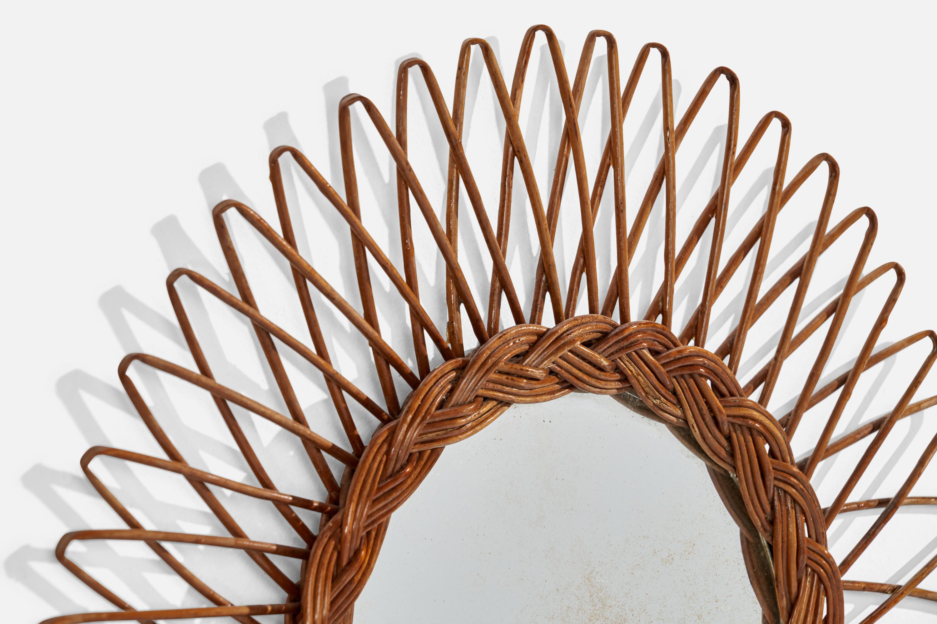 Italienischer Designer, runder Wandspiegel, Rattan, Spiegelglas, Italien, ca. 1950er Jahre (Mitte des 20. Jahrhunderts) im Angebot