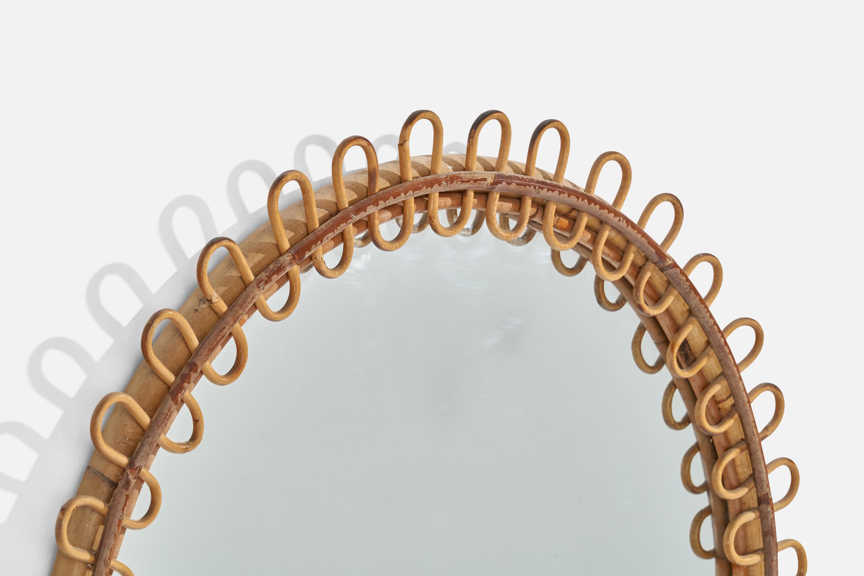 Italian Designer, Circular Wall Mirror, Rattan, Mirror Glass, Italy, c. 1950s In Good Condition For Sale In High Point, NC