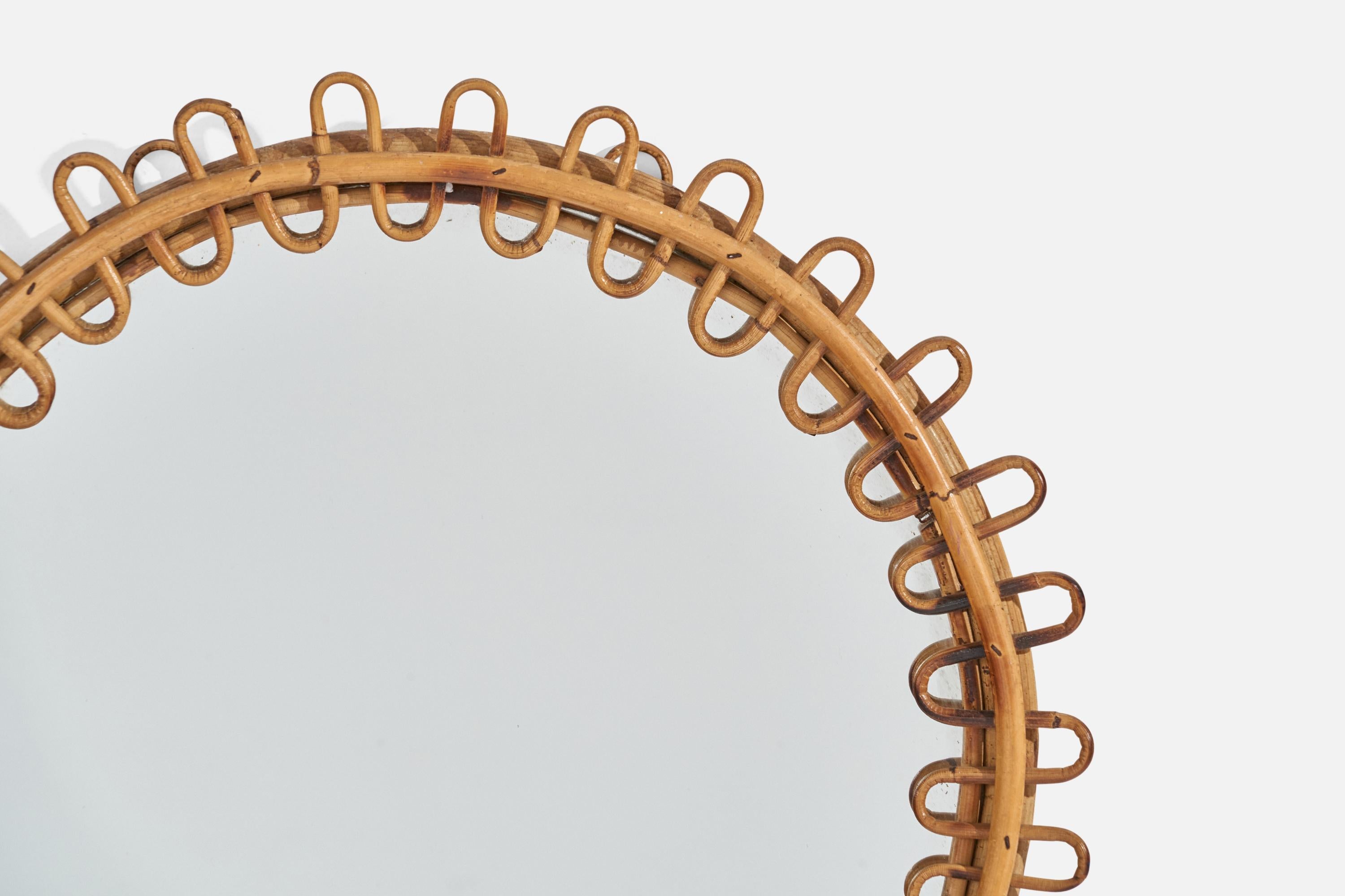 Rotin Designer italien, miroir mural circulaire, rotin, verre de miroir, Italie, vers les années 1950 en vente