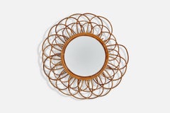 Italienischer italienischer Designer, runder Wandspiegel, Rattan, Spiegelglas, Italien, ca. 1950er Jahre