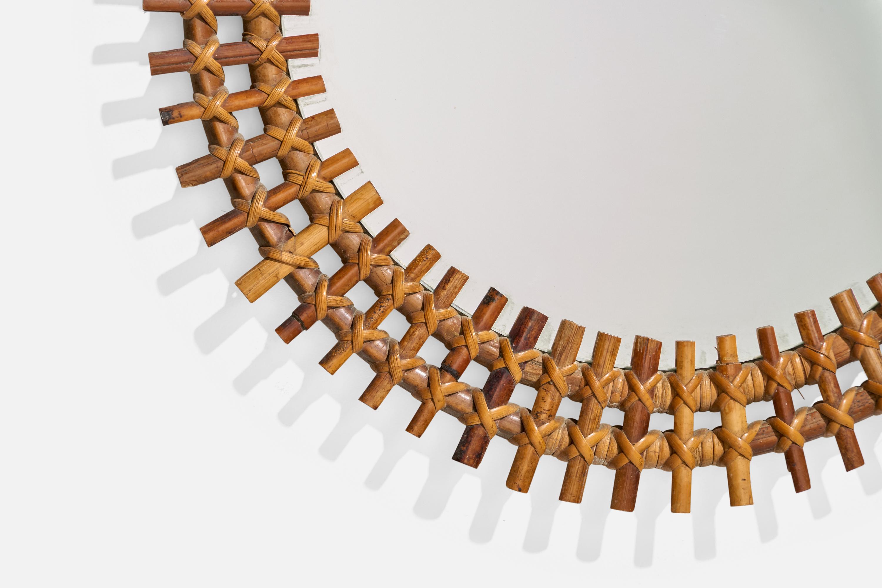 Diseñador italiano, Espejo de pared circular, Ratán, Espejo, Italia, S. 1950 en venta 1