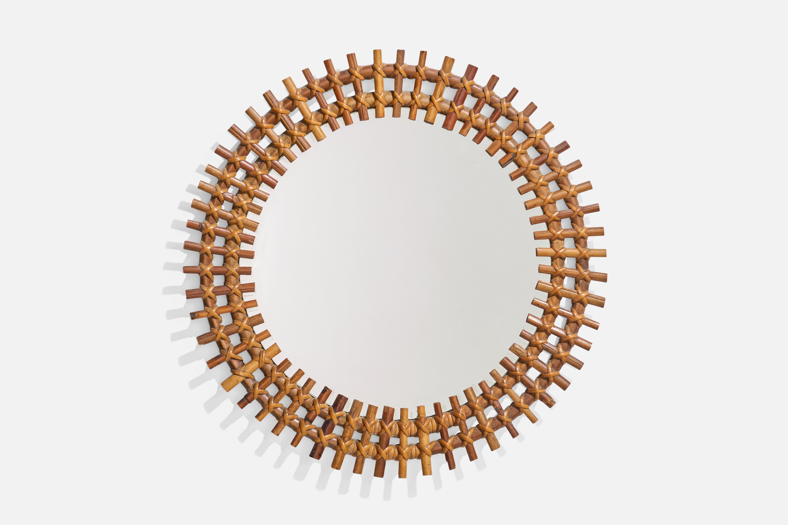 Italienischer italienischer Designer, Rundwandspiegel, Rattan, Spiegel, Italien, ca. 1950er Jahre