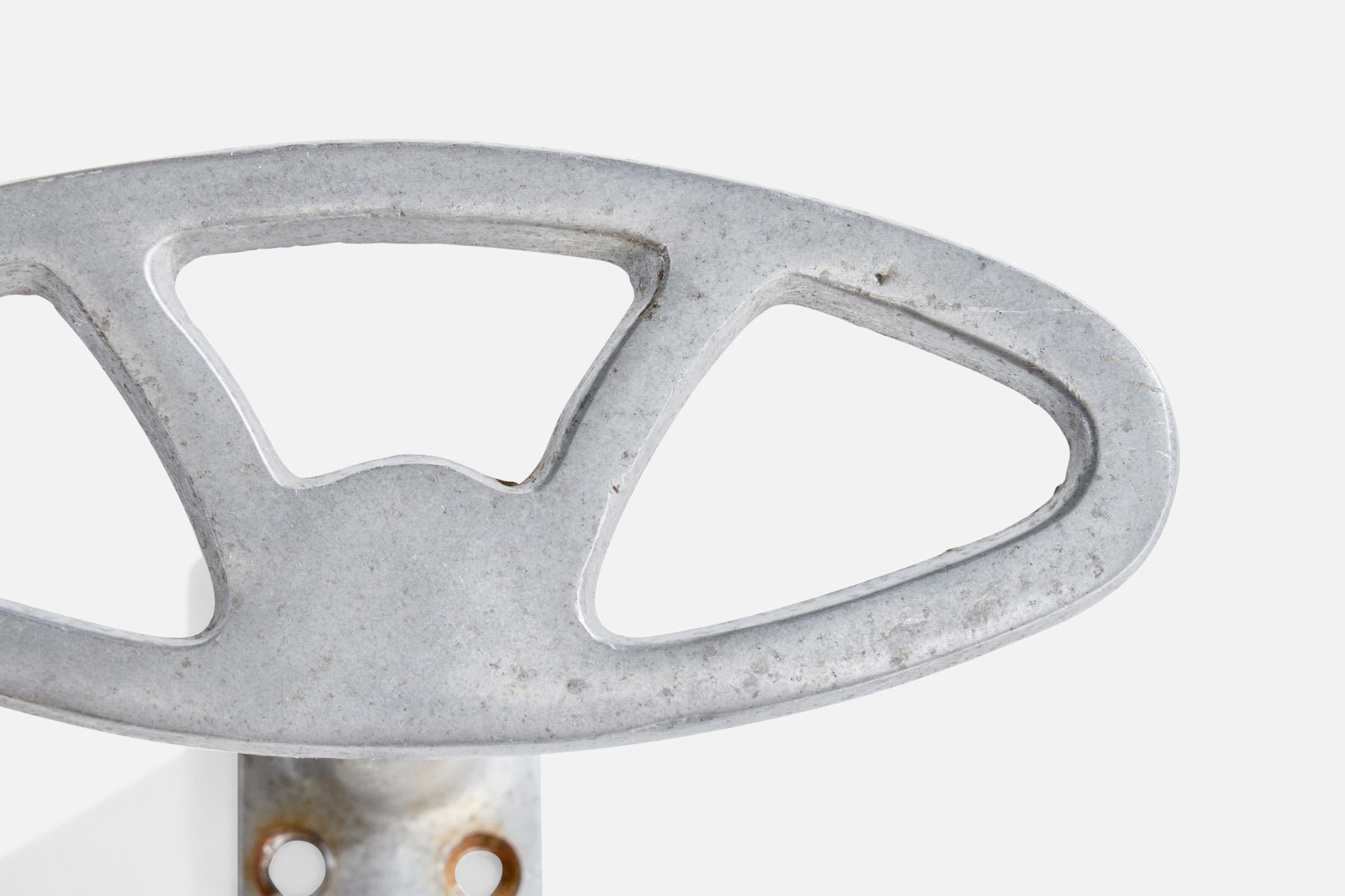 Italian Designer, Coat Hangers, Aluminum, Italy, 1930s For Sale 5