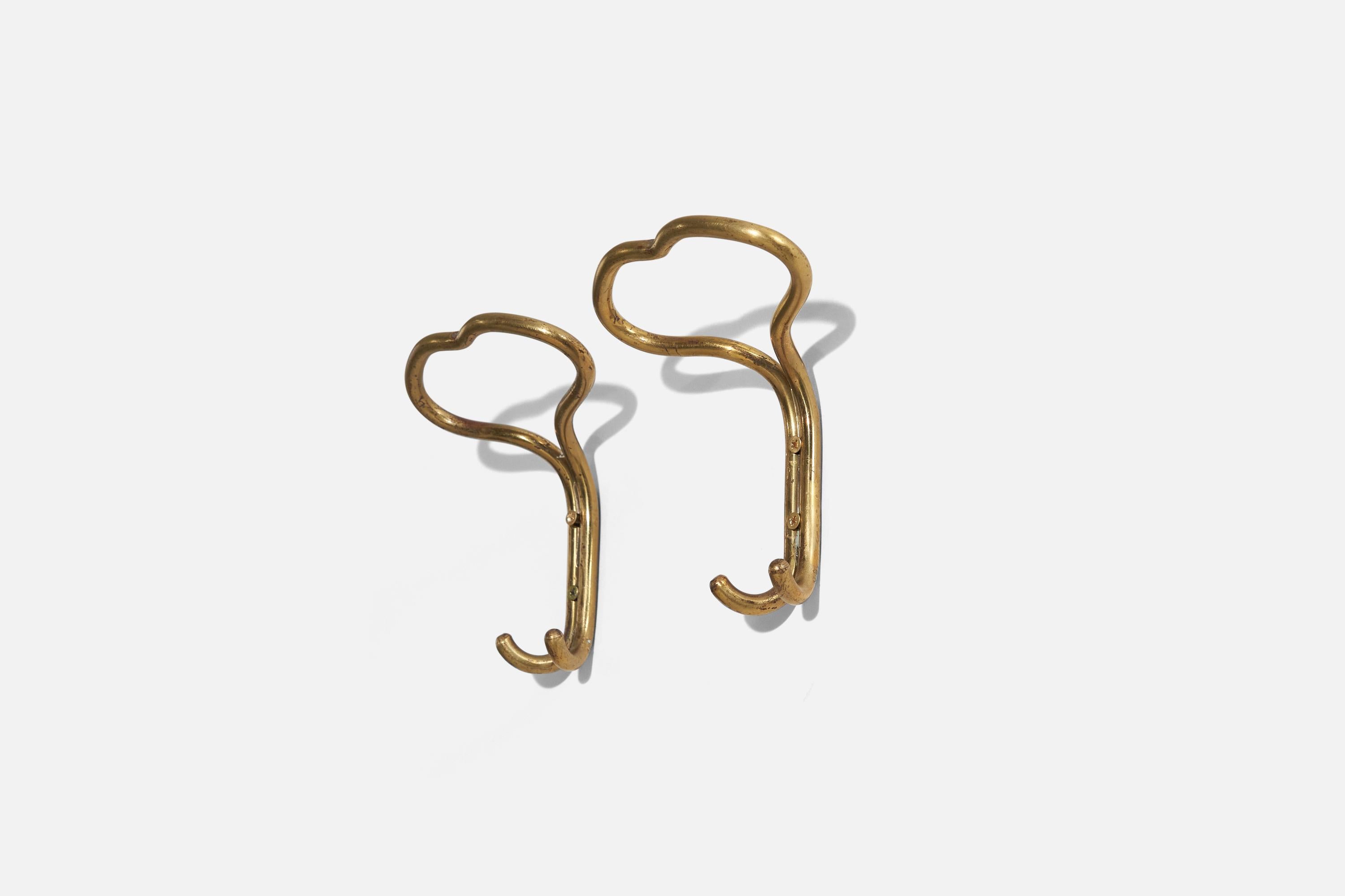 Italian Designer, Coat Hangers, Brass, Italy, 1940s In Good Condition For Sale In High Point, NC