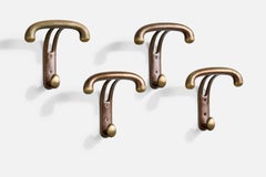 Créateur italien, cintres à manteaux, laiton, Italie, années 1950