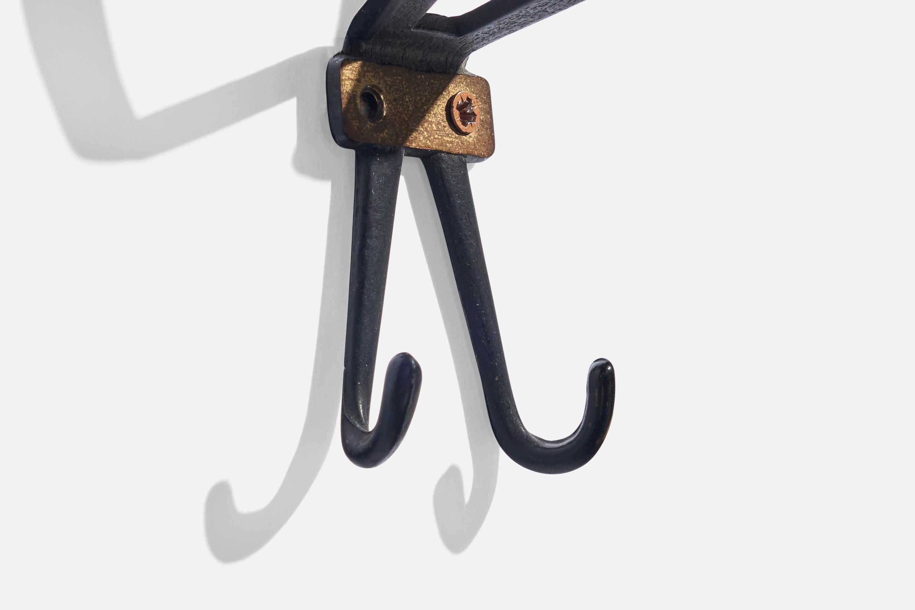 Italian Designer, Coat Hangers, Brass, Metal, Italy, 1930s For Sale 5
