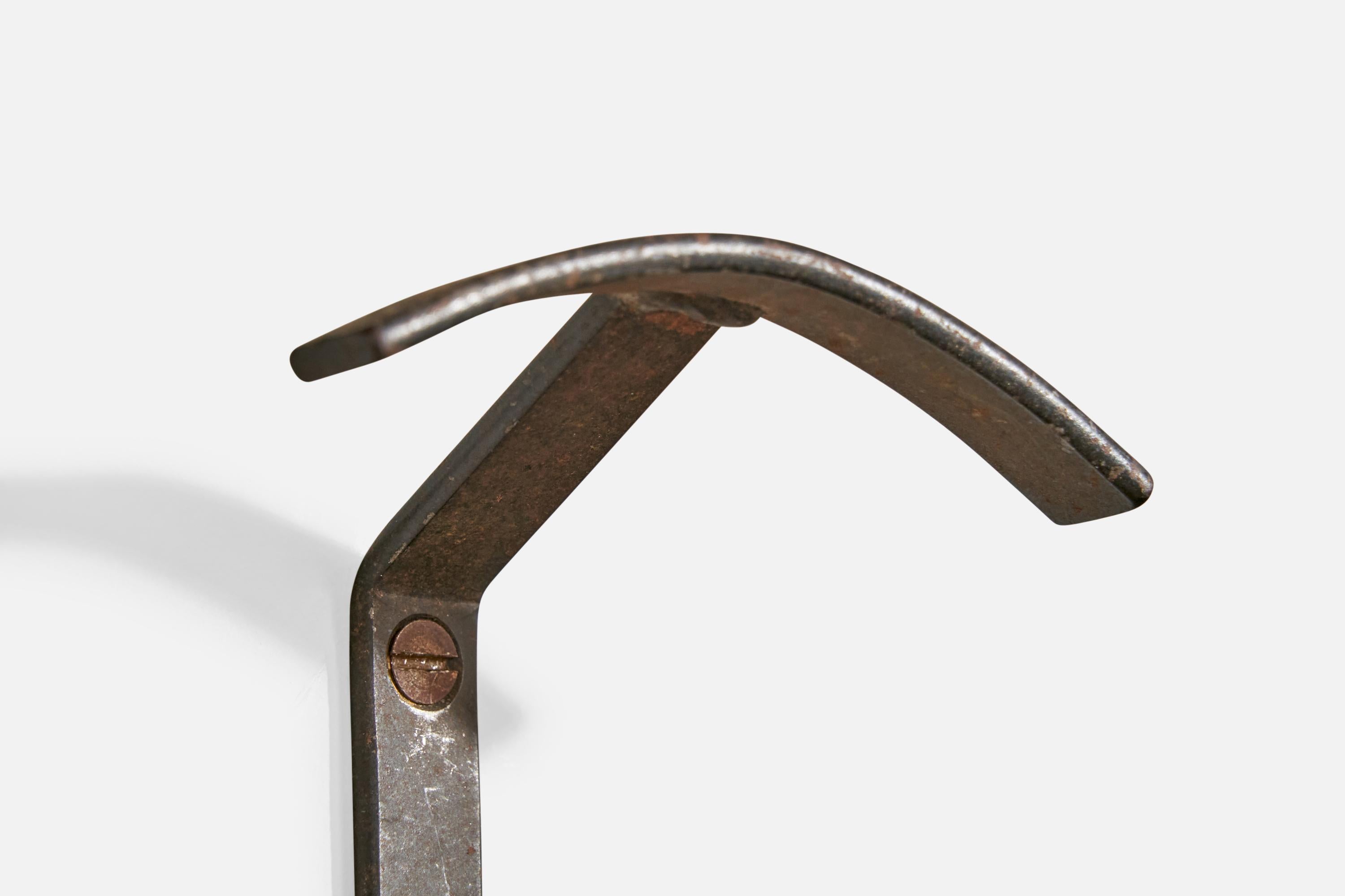 Porte-manteaux italien, fer, Italie, années 1940 en vente 1