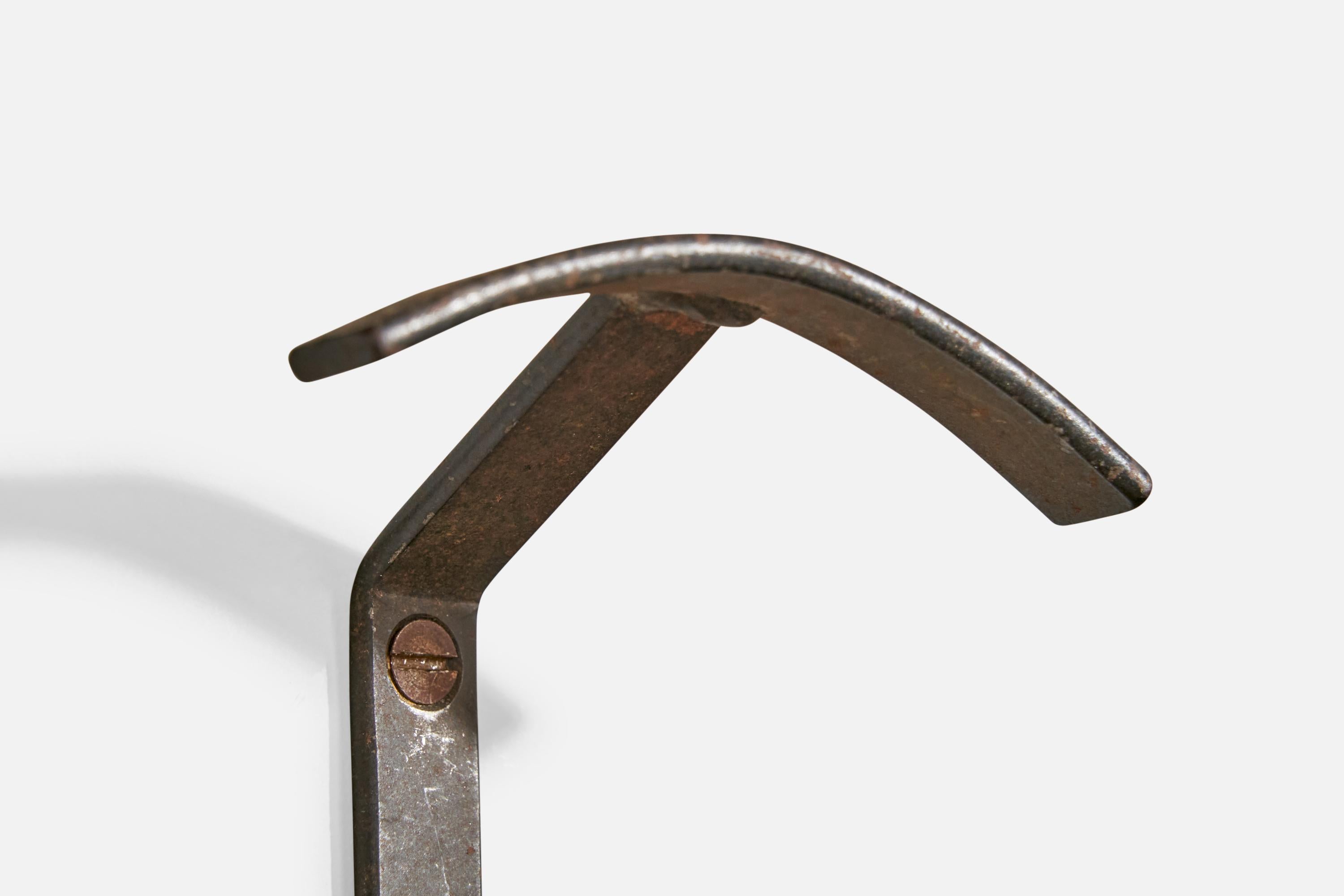 Italian Designer, Coat Hangers, Iron, Italy, 1940s For Sale 2