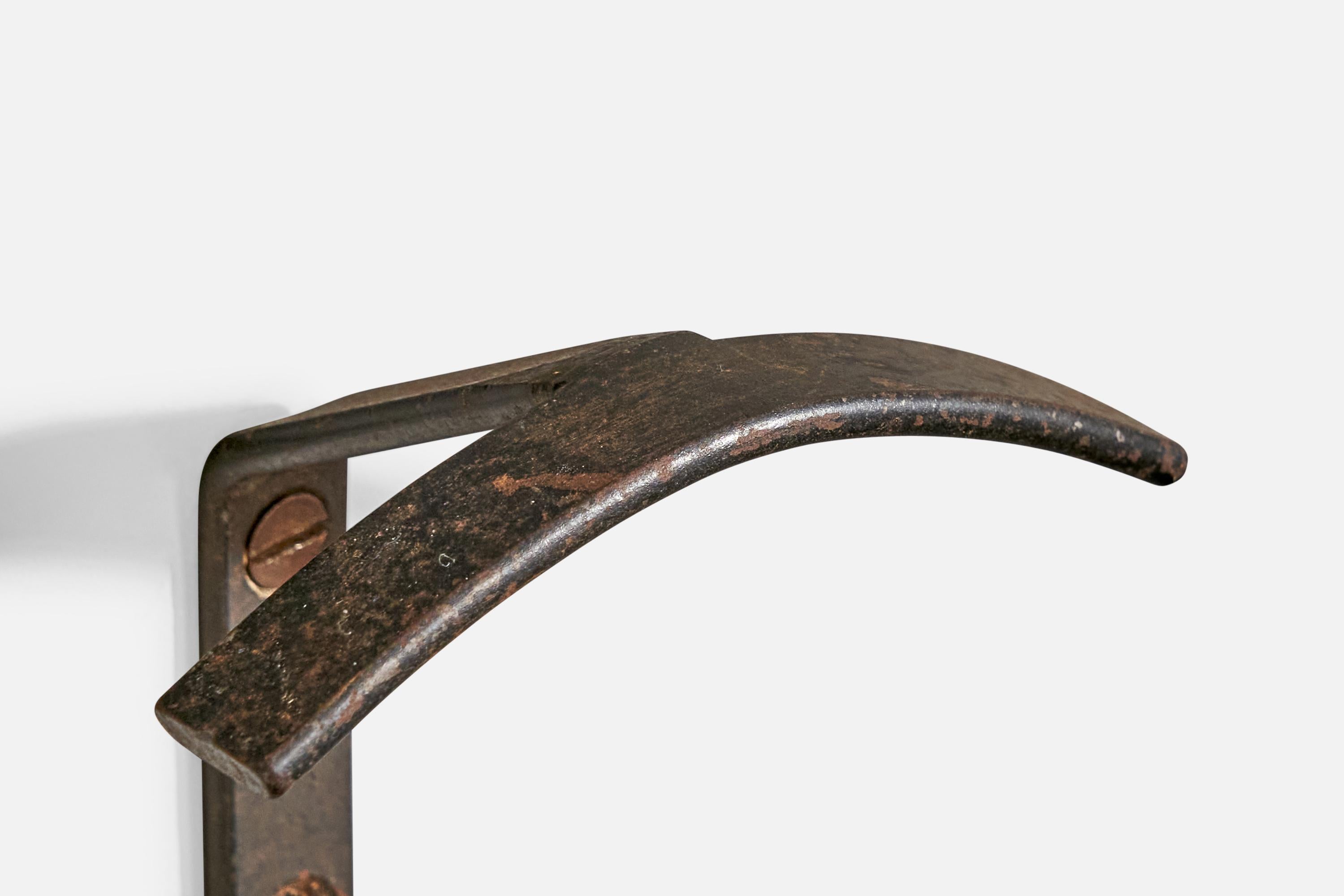 Porte-manteaux italien, fer, Italie, années 1940 en vente 3