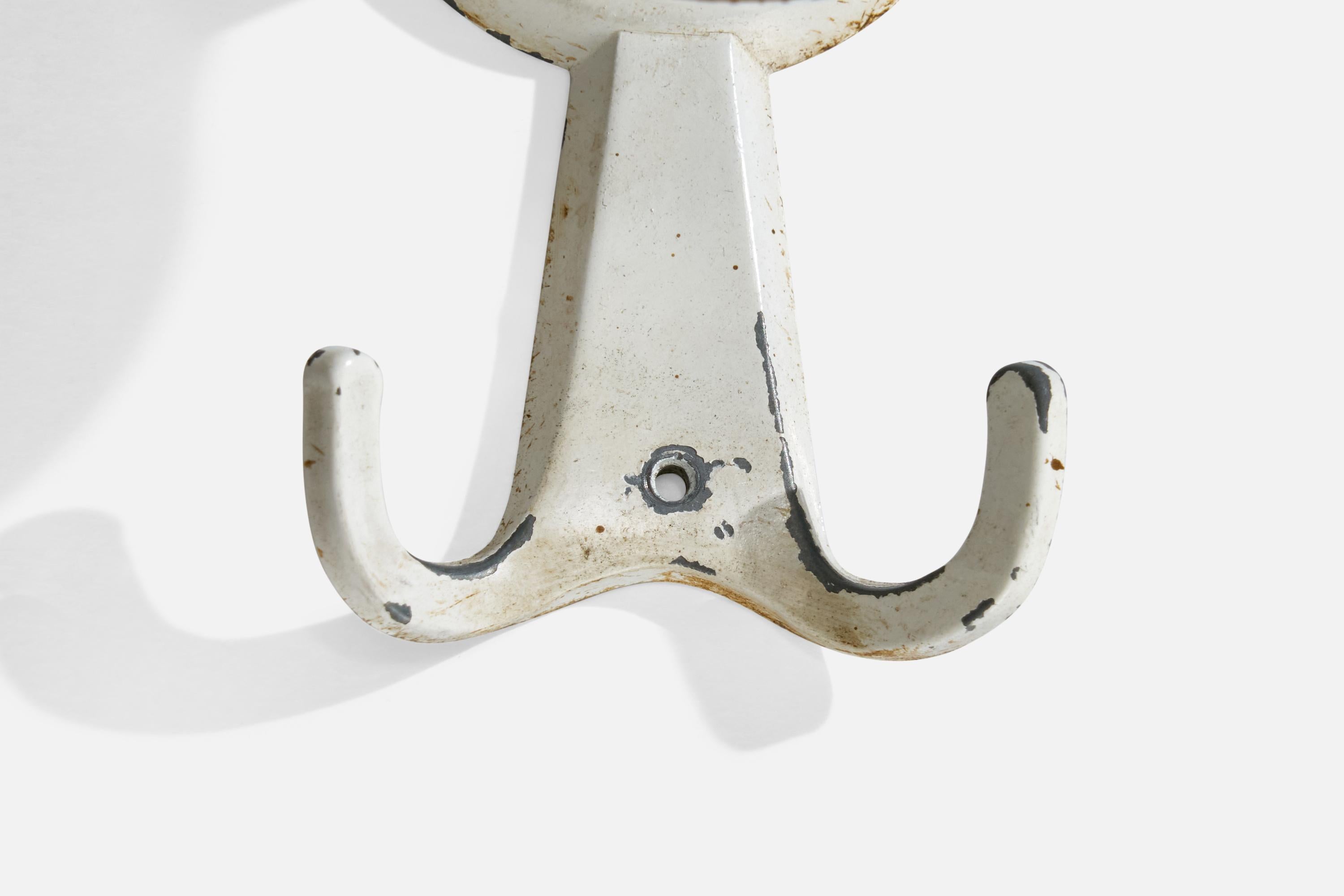 Diseñador italiano, Perchas, Metal, Latón, Italia, Década de 1940 en venta 3