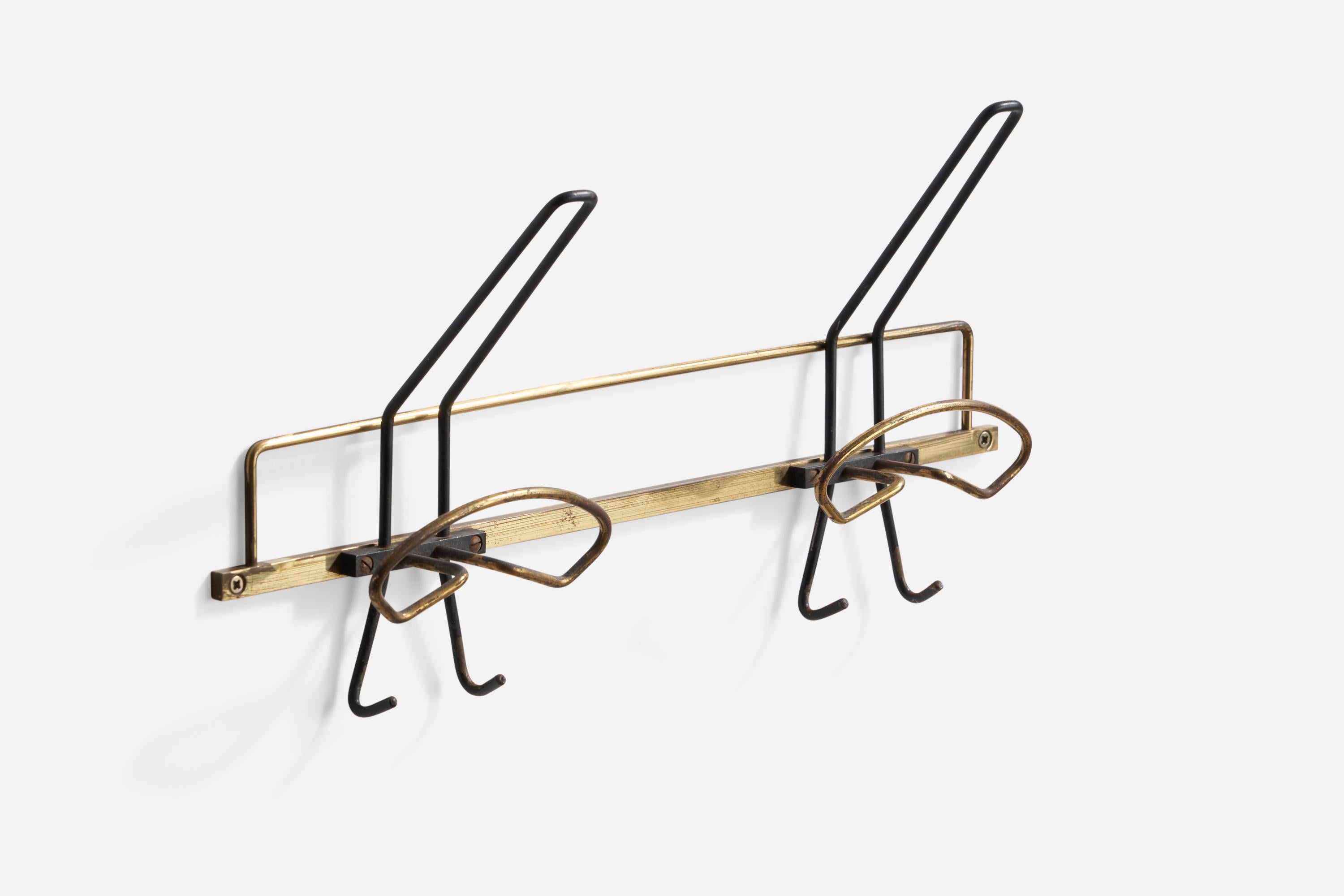 Italian Designer, Coat Rack, Brass, Metal, Italy, 1950s In Good Condition For Sale In High Point, NC