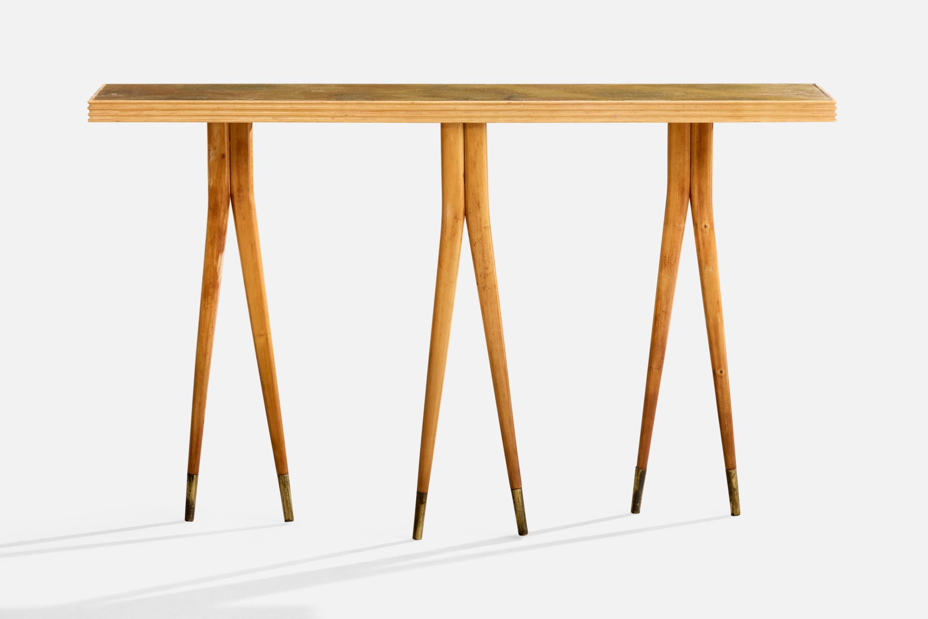 Consola de madera, vidrieras y latón diseñada y fabricada en Italia, c. 1950.

Dimensiones totales (pulgadas): 29,0 