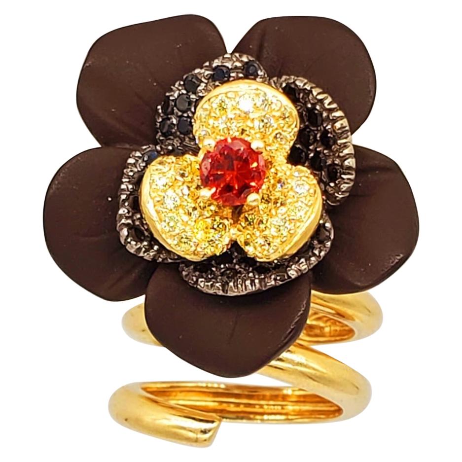 Italian Designer Custom Made Flower Cluster Cocktail Ring 14 Karat Gold For Sale