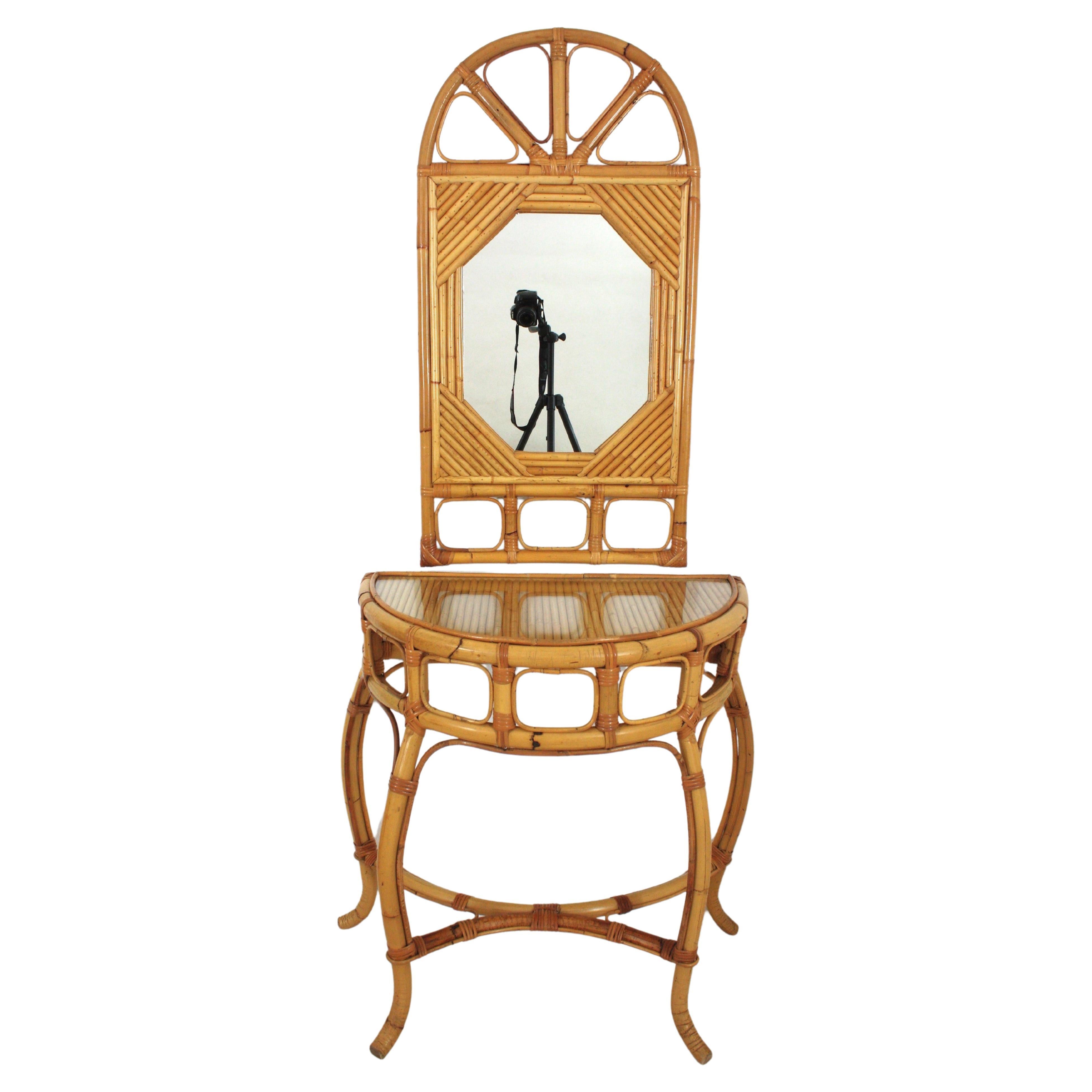 Italienische Designerin Demilune-Konsole aus Bambus und Rattan, 1960er-Jahre (Moderne der Mitte des Jahrhunderts) im Angebot
