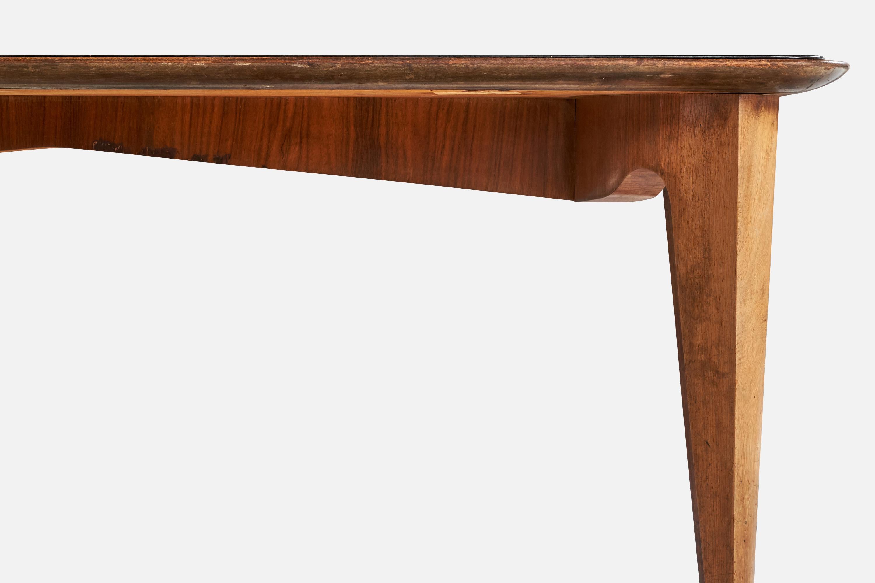 Tavolo da pranzo di design italiano, Wood, vetro, ottone, Italia, anni '50 in vendita 3