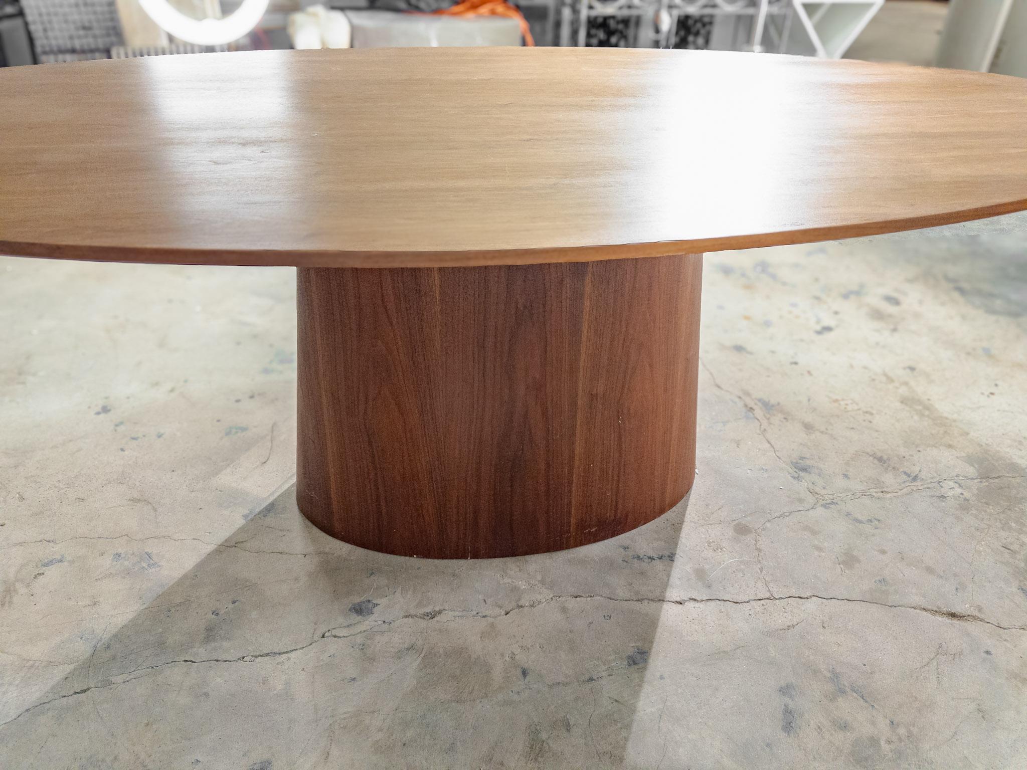 Walnut Modern 1013 Dining Table by Angel Cerda' For Sale