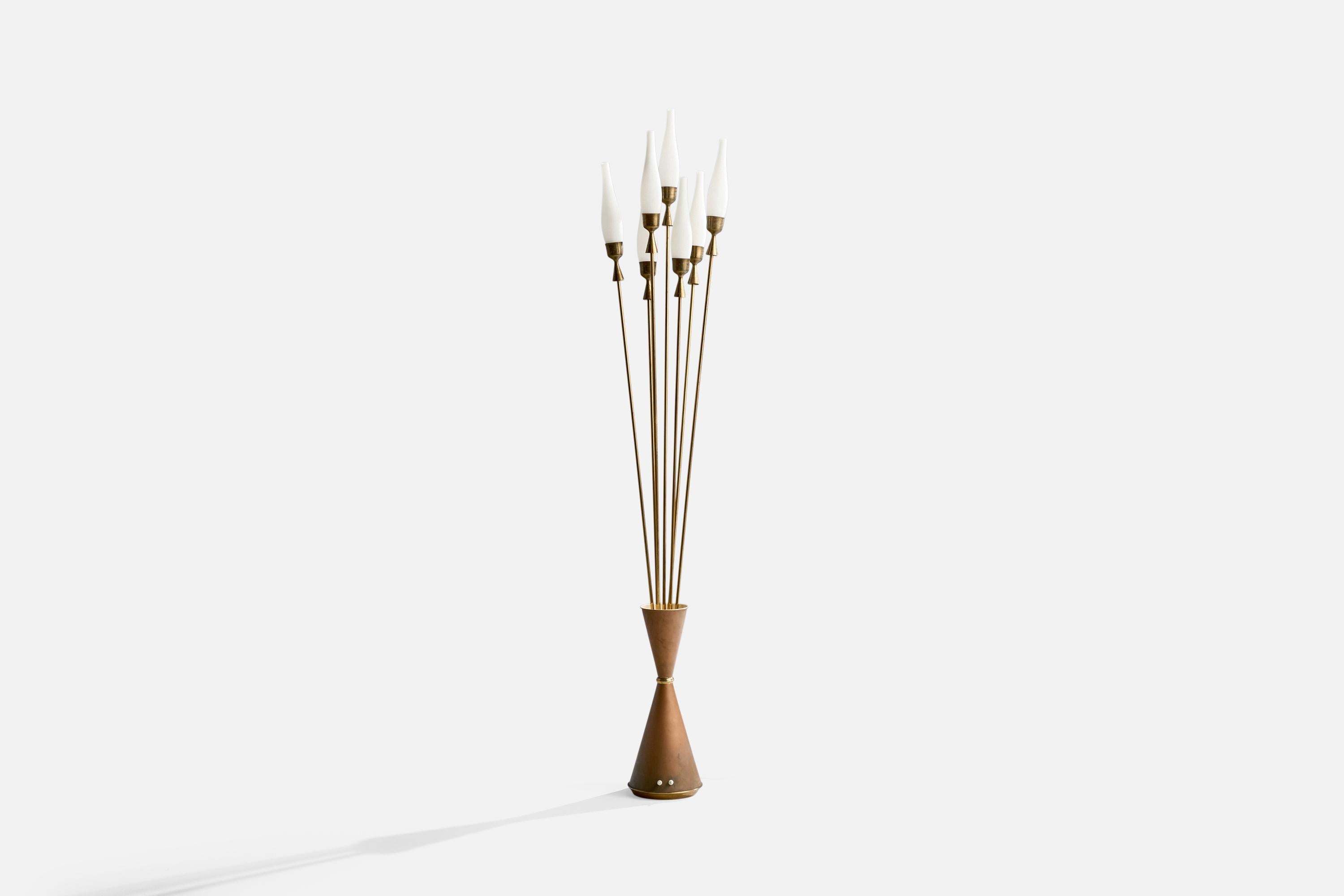 Italian Designer, Floor Lamp, Brass, Copper, Glass, Italy, 1950s In Good Condition For Sale In High Point, NC
