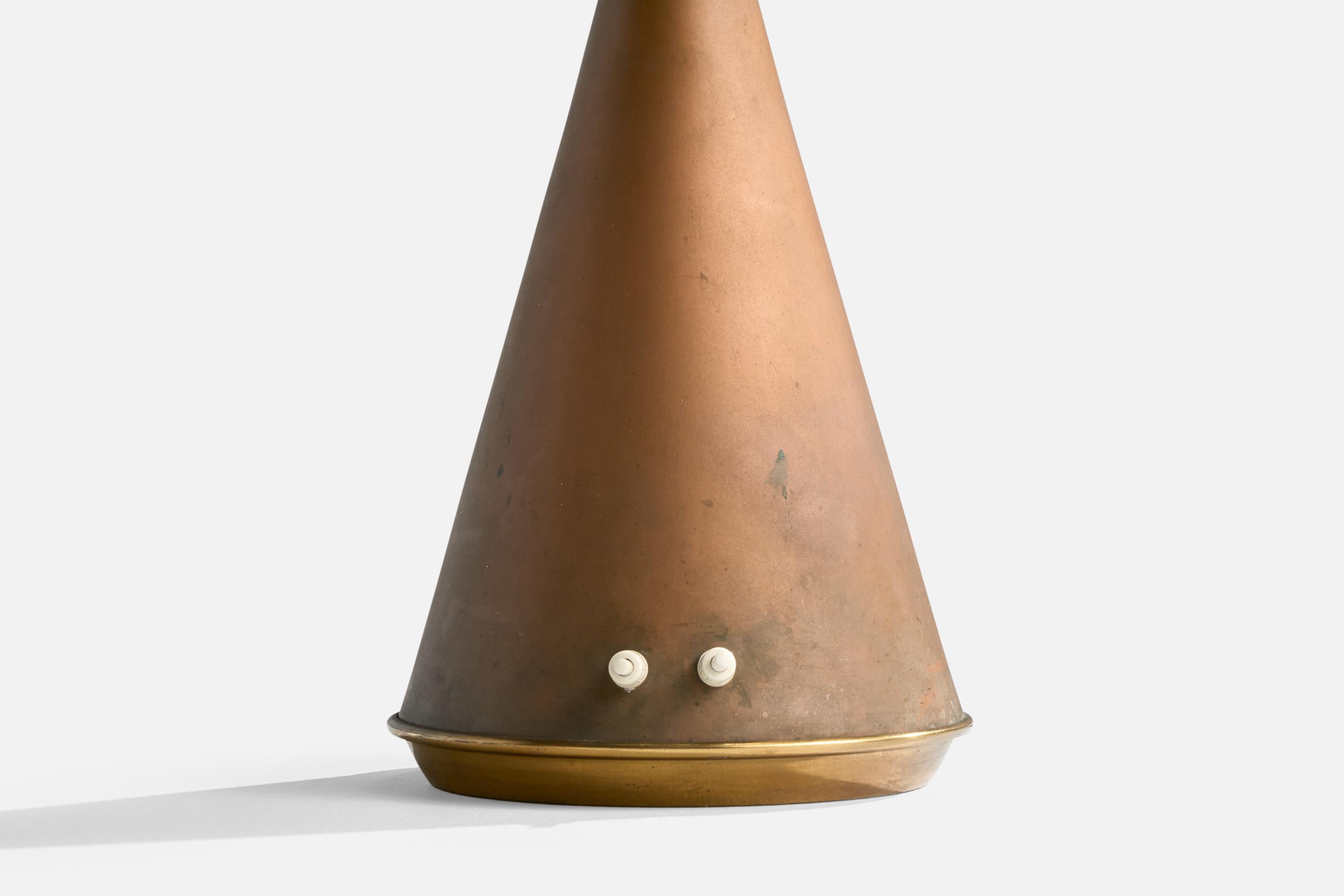 Italian Designer, Floor Lamp, Brass, Copper, Glass, Italy, 1950s For Sale 4