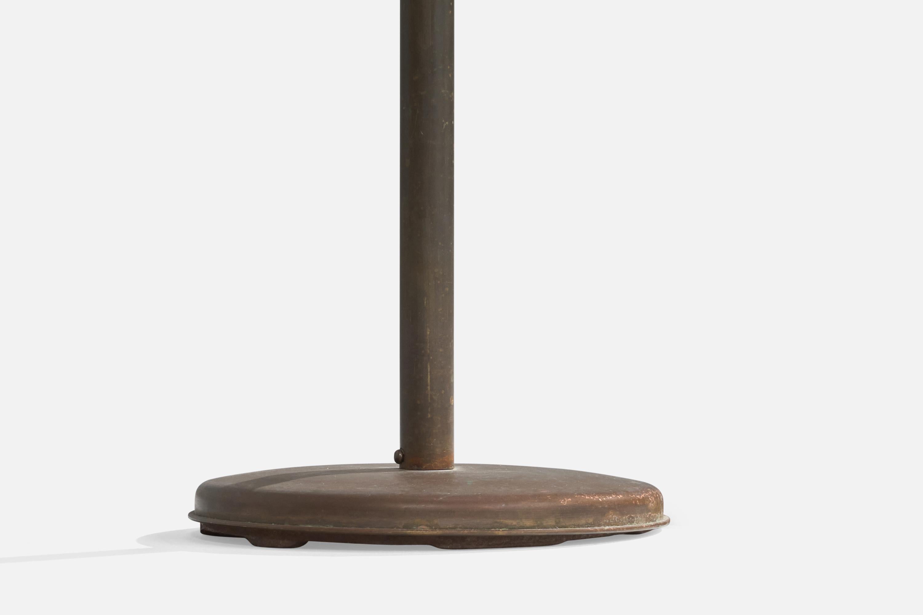 Mid-20th Century Italian Designer, Floor Lamp, Brass, Fabric, Italy, 1940s For Sale