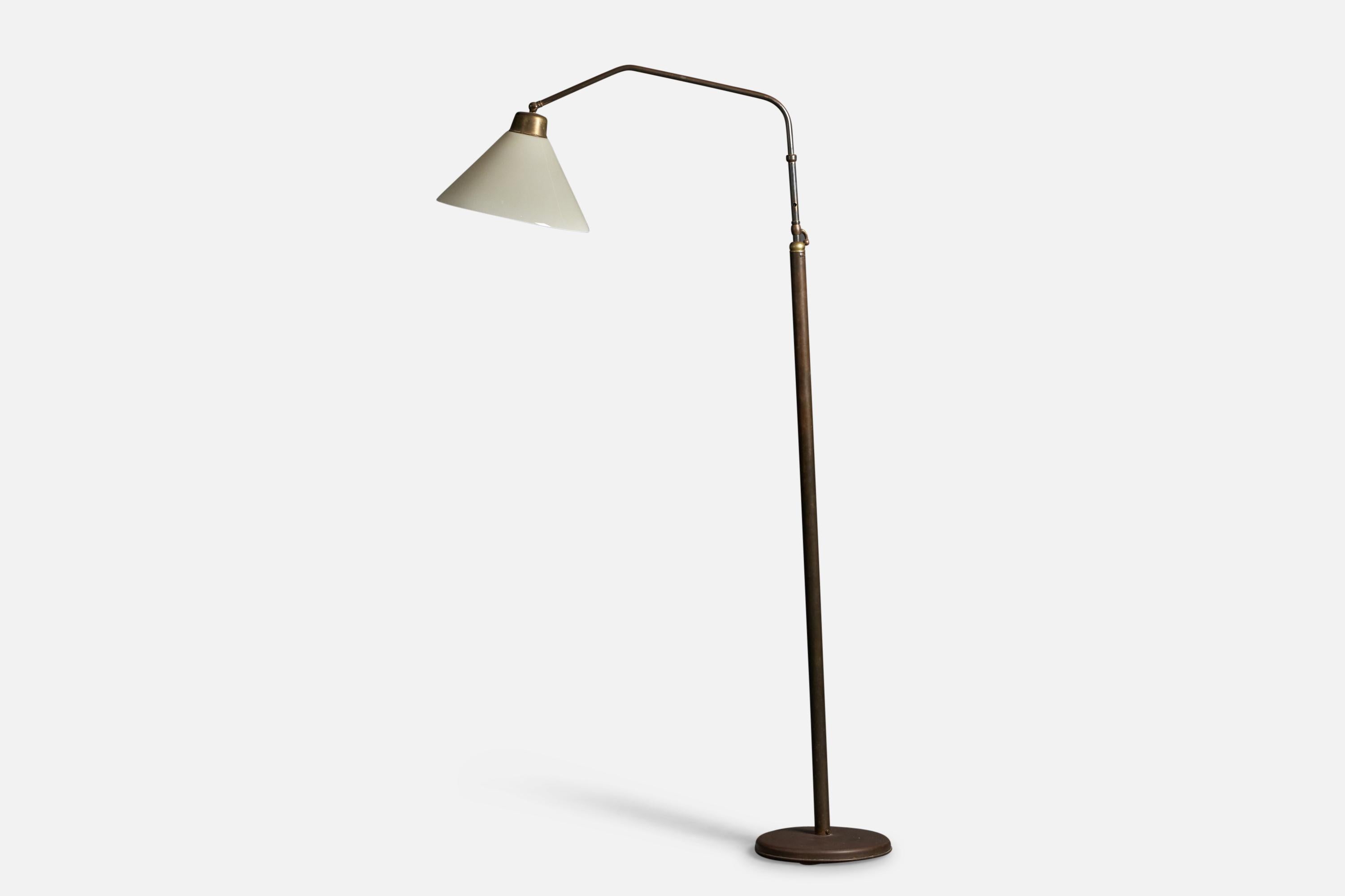 Mid-20th Century Italian Designer, Floor Lamp, Brass, Glass, Italy, 1940s For Sale