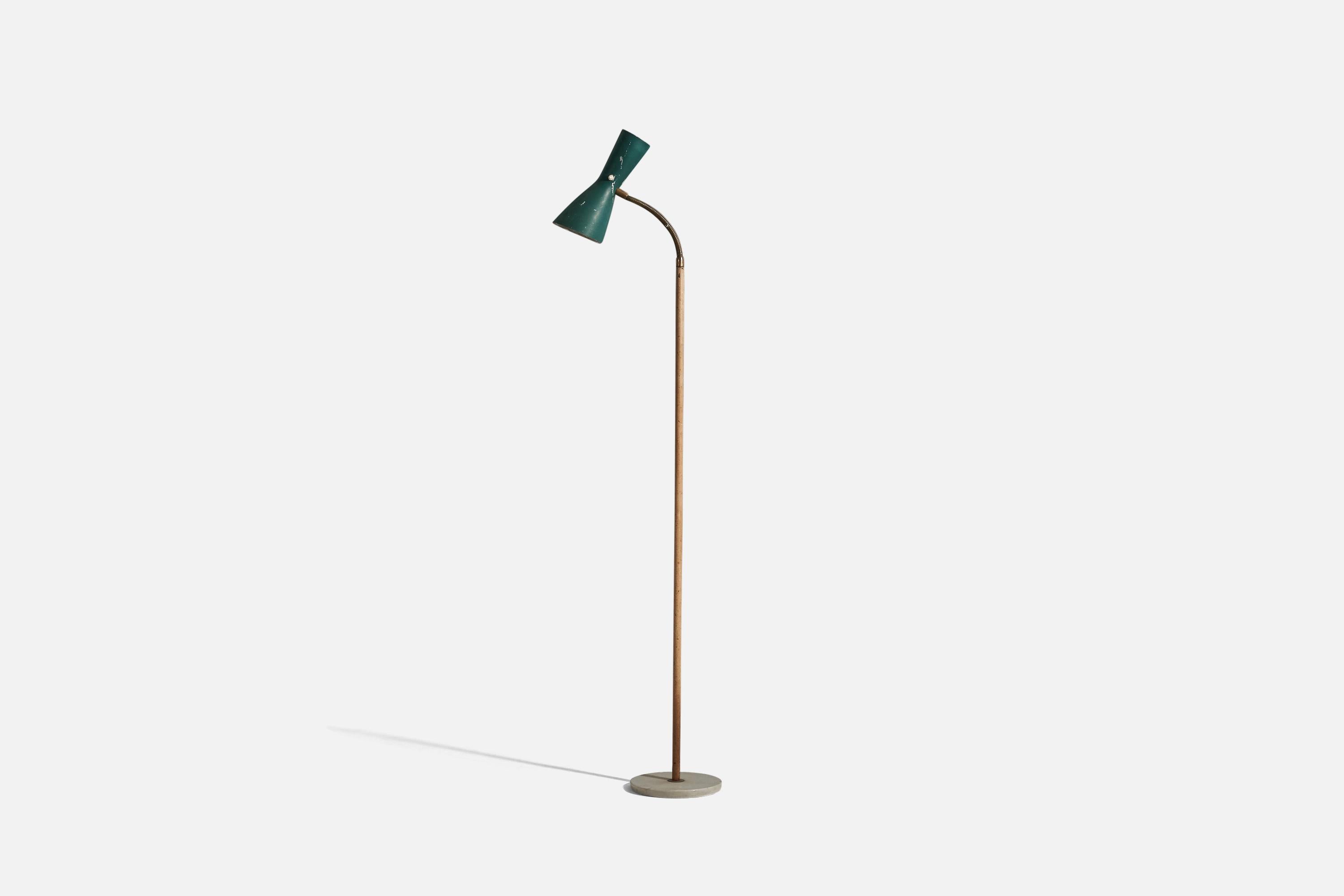 A brass, marble and green lacquered metal floor lamp designed and produced in Italy, c. 1950s.

Sold with lampshade. 
Dimensions stated refer to the floor lamp with the shade. 

Variable dimensions, measured as illustrated in the first