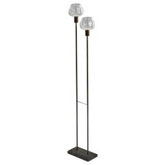 Italienische italienische Designerin, Stehlampe, Messing, Metall, Glas, Marmor, Italien, 1950er Jahre
