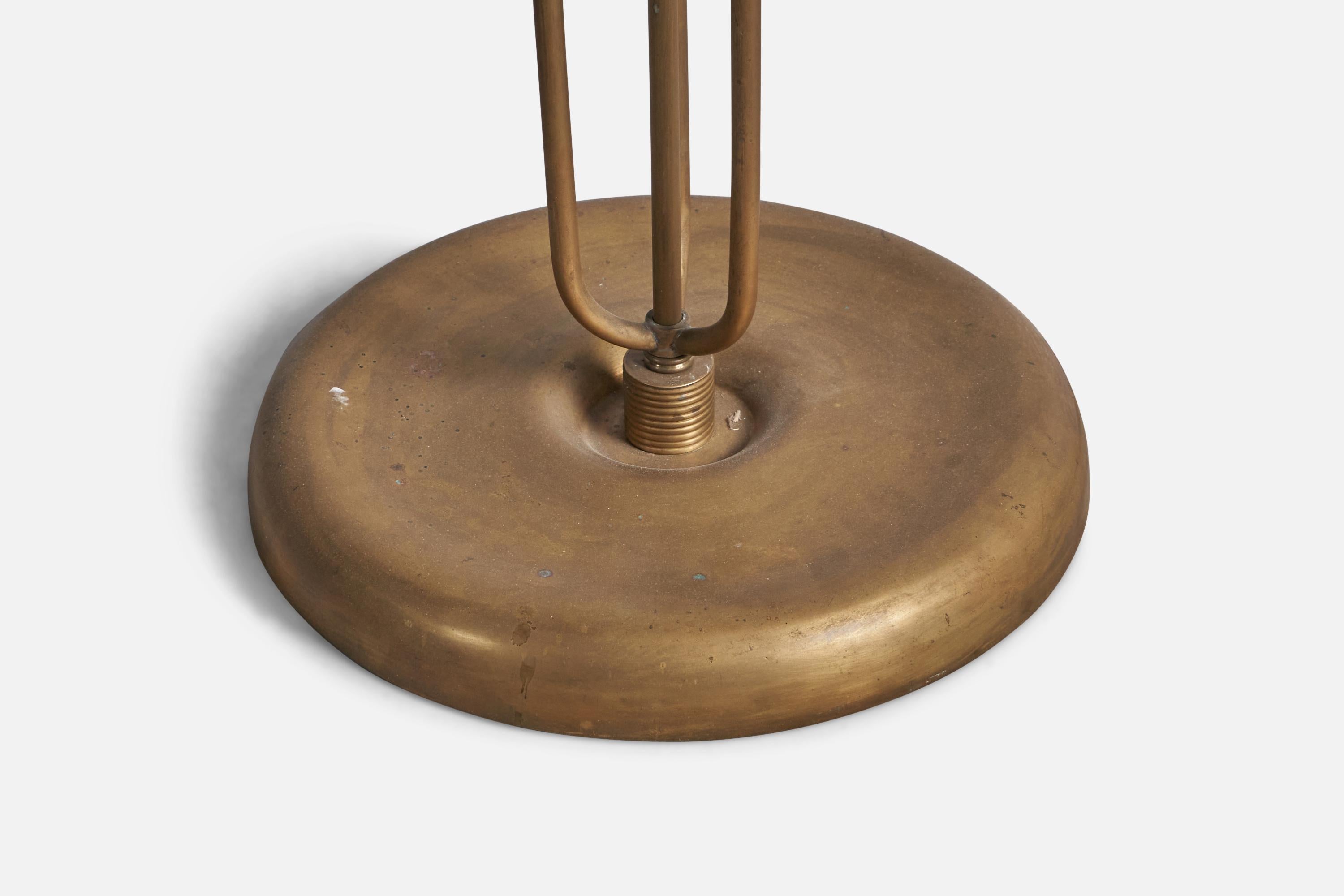 Italian Designer, Floor Lamp, Brass, Resin, Italy, 1940s In Good Condition For Sale In High Point, NC