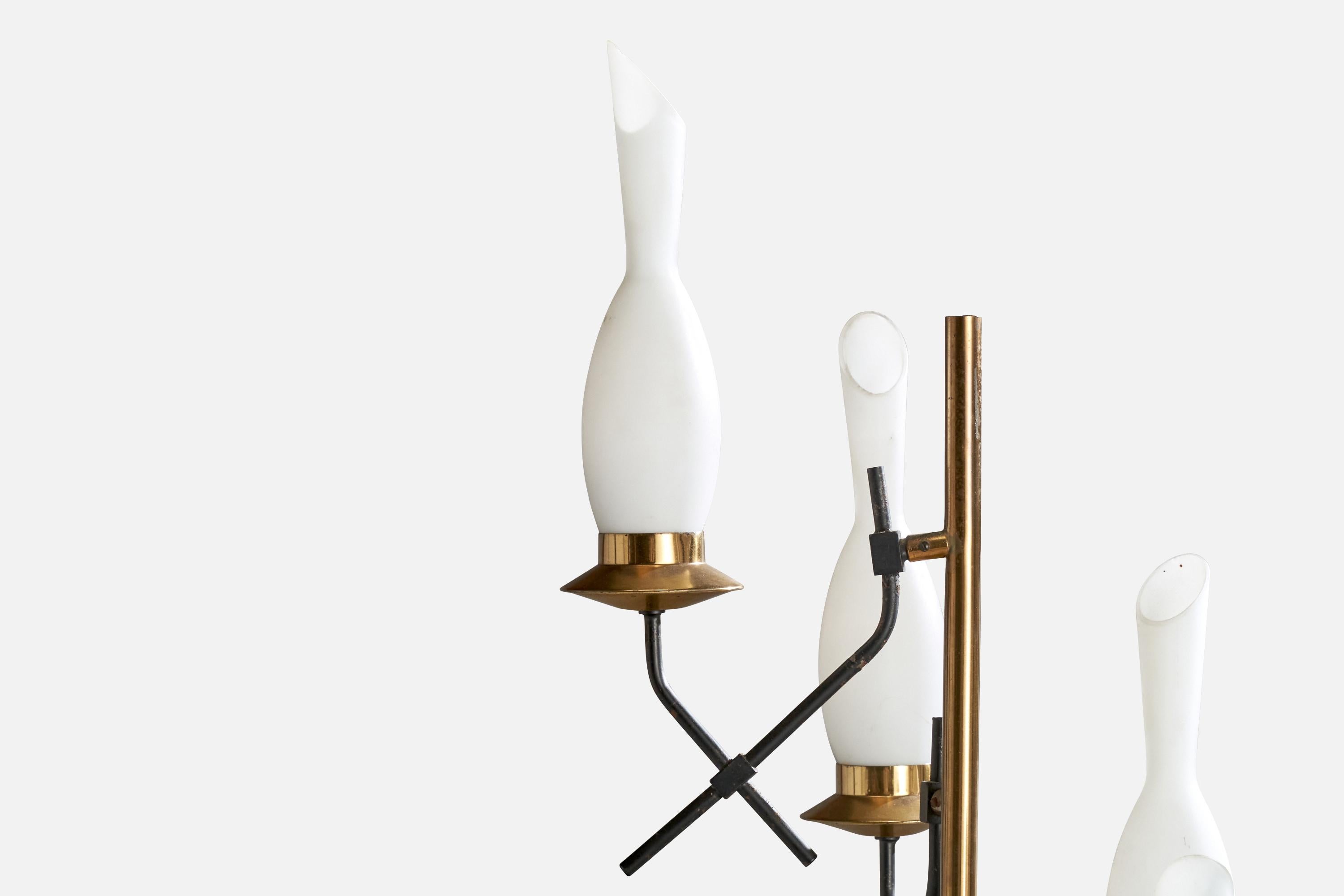Italiano Lampada da terra di design italiano, ottone, teak, vetro, metallo, Italia, anni '50 in vendita