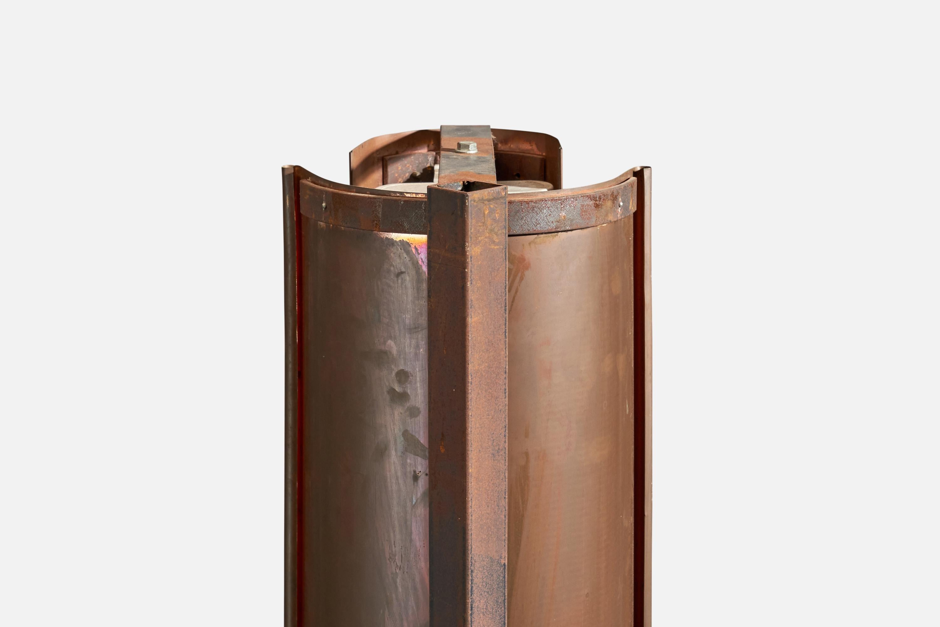 Late 20th Century Italian Designer, Floor Lamp, Copper, Aluminum, Italy, 1980s For Sale