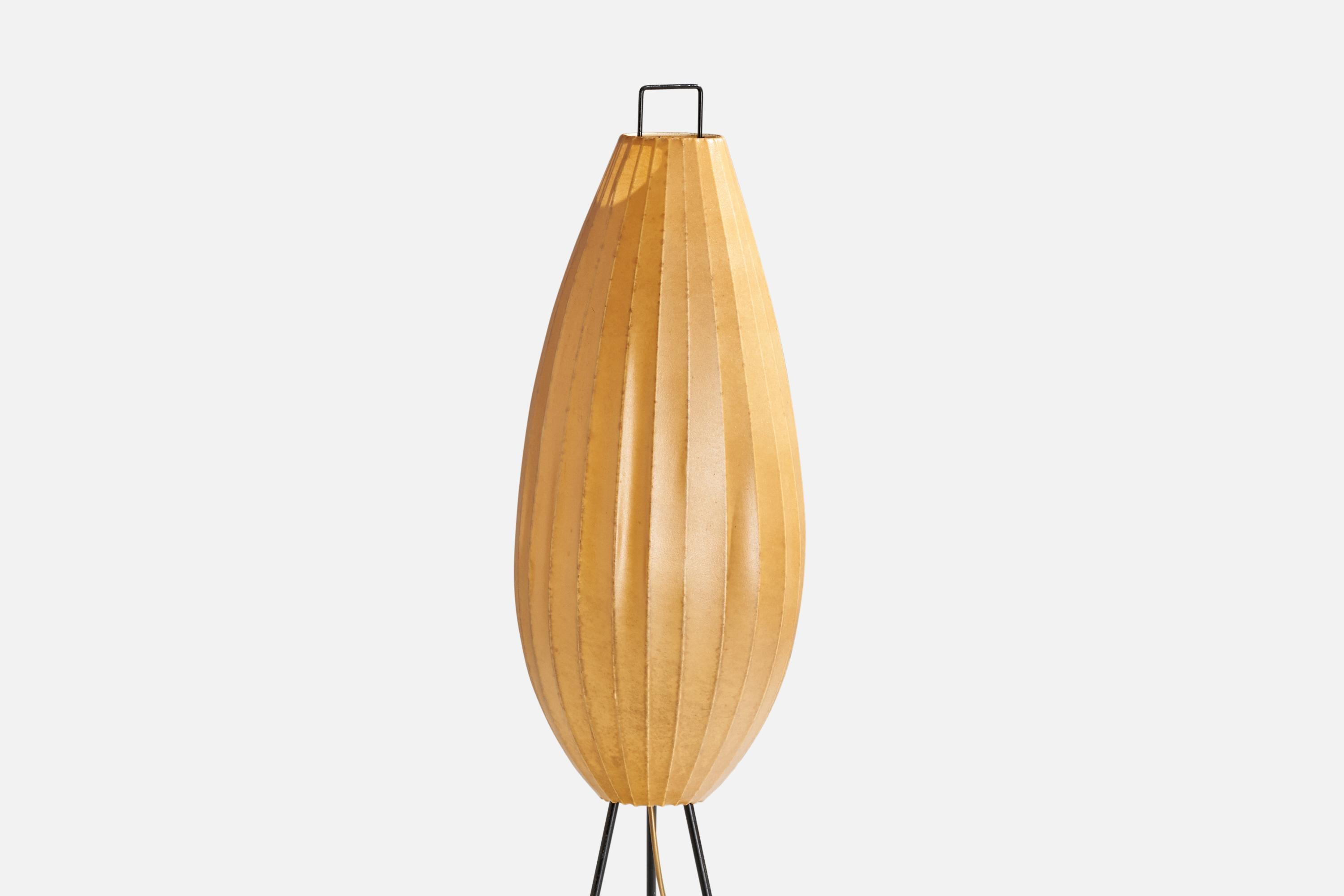 Mid-Century Modern Designer italien, lampadaire, métal, résine, Italie, années 1960 en vente