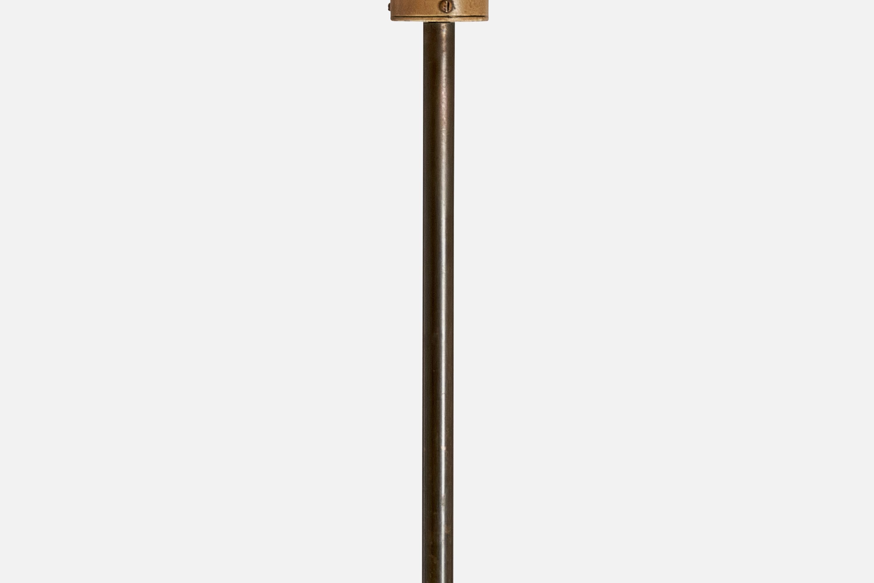 Italiano Lampada da terra di design italiano, noce, ottone, tessuto, Italia, anni '40 in vendita