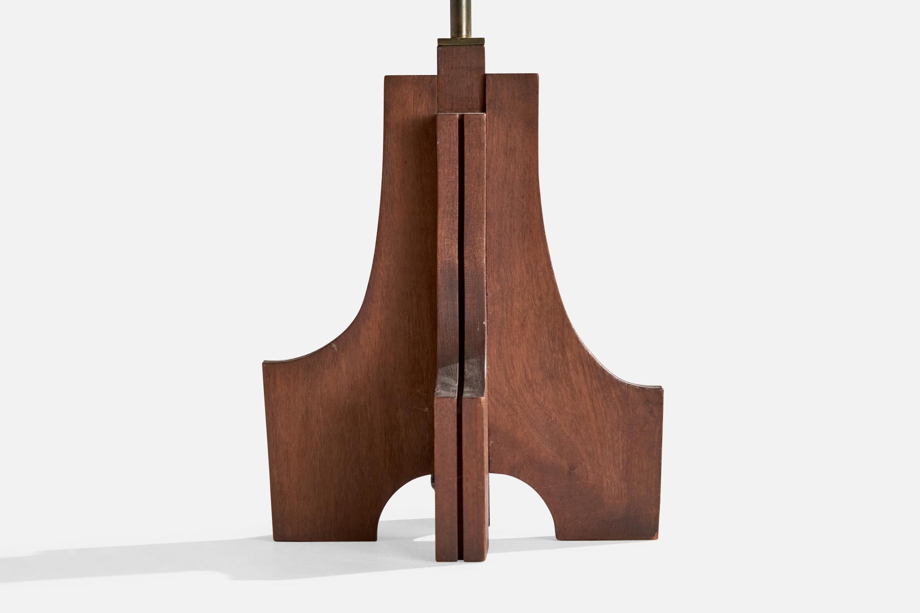 Metà XX secolo Lampada da terra di design italiano, noce, ottone, tessuto, Italia, anni '40 in vendita
