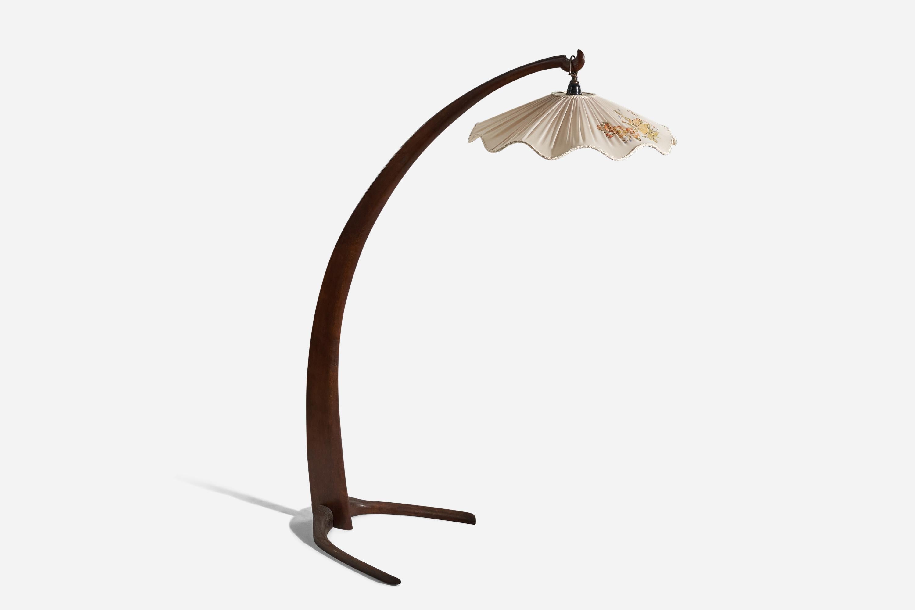 A wood and fabric floor lamp designed and produced in Italy, 1940s.

Sold with lampshade. 
Dimensions stated refers to the floor lamp with shade.