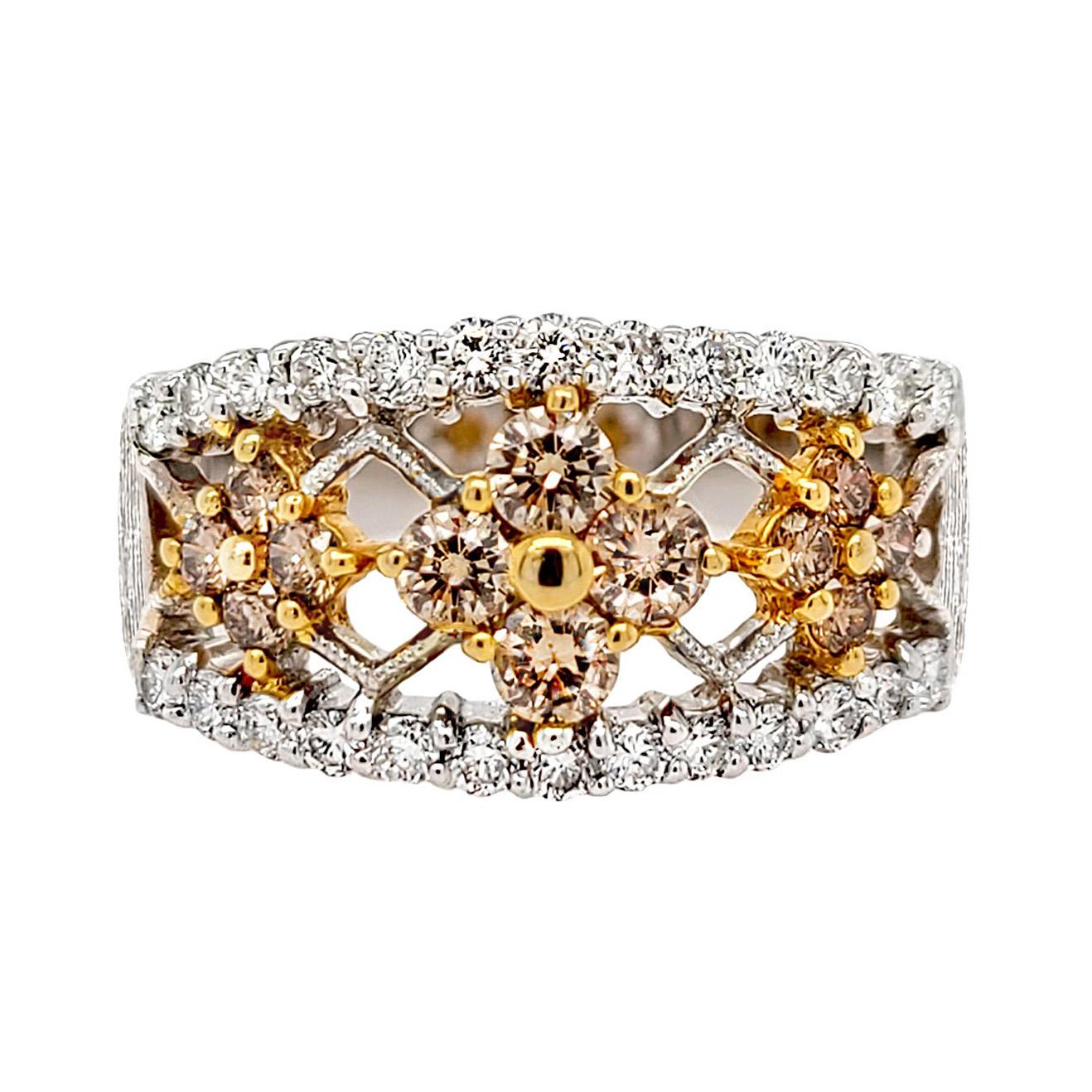 Italian Designer Florentine Finished 18 Karat Gold Diamond Ring