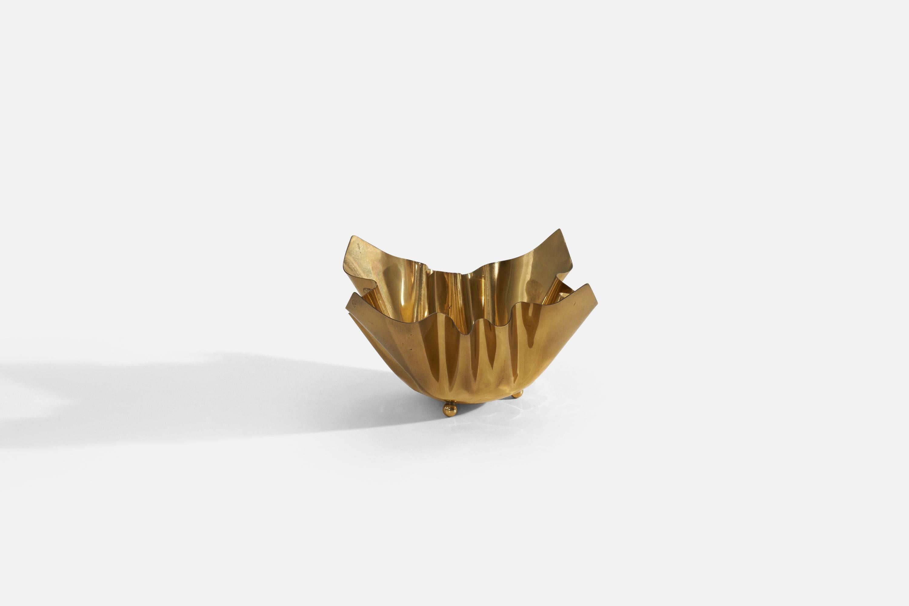 A brass free-form bowl designed and produced in Italy, c. 1970s.