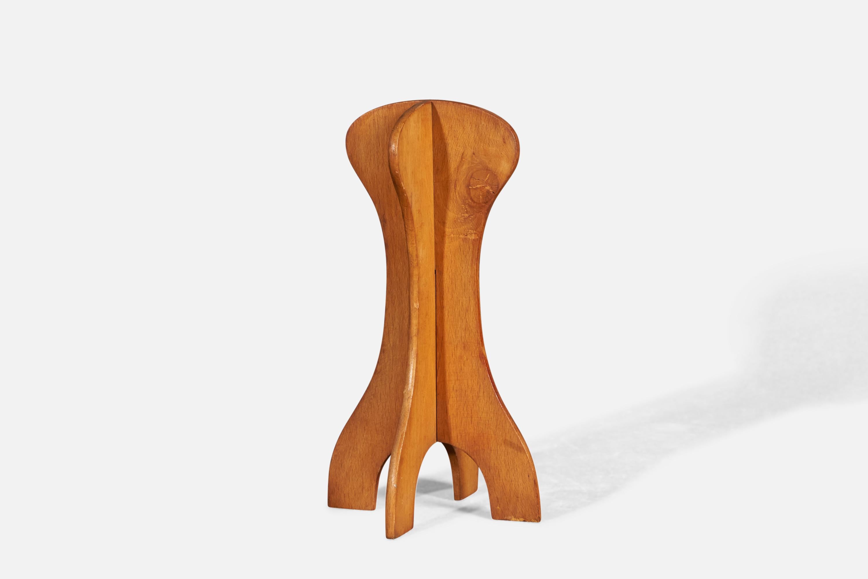 A set of 3 wooden hat stands, designed and produced in Italy, c. 1940s