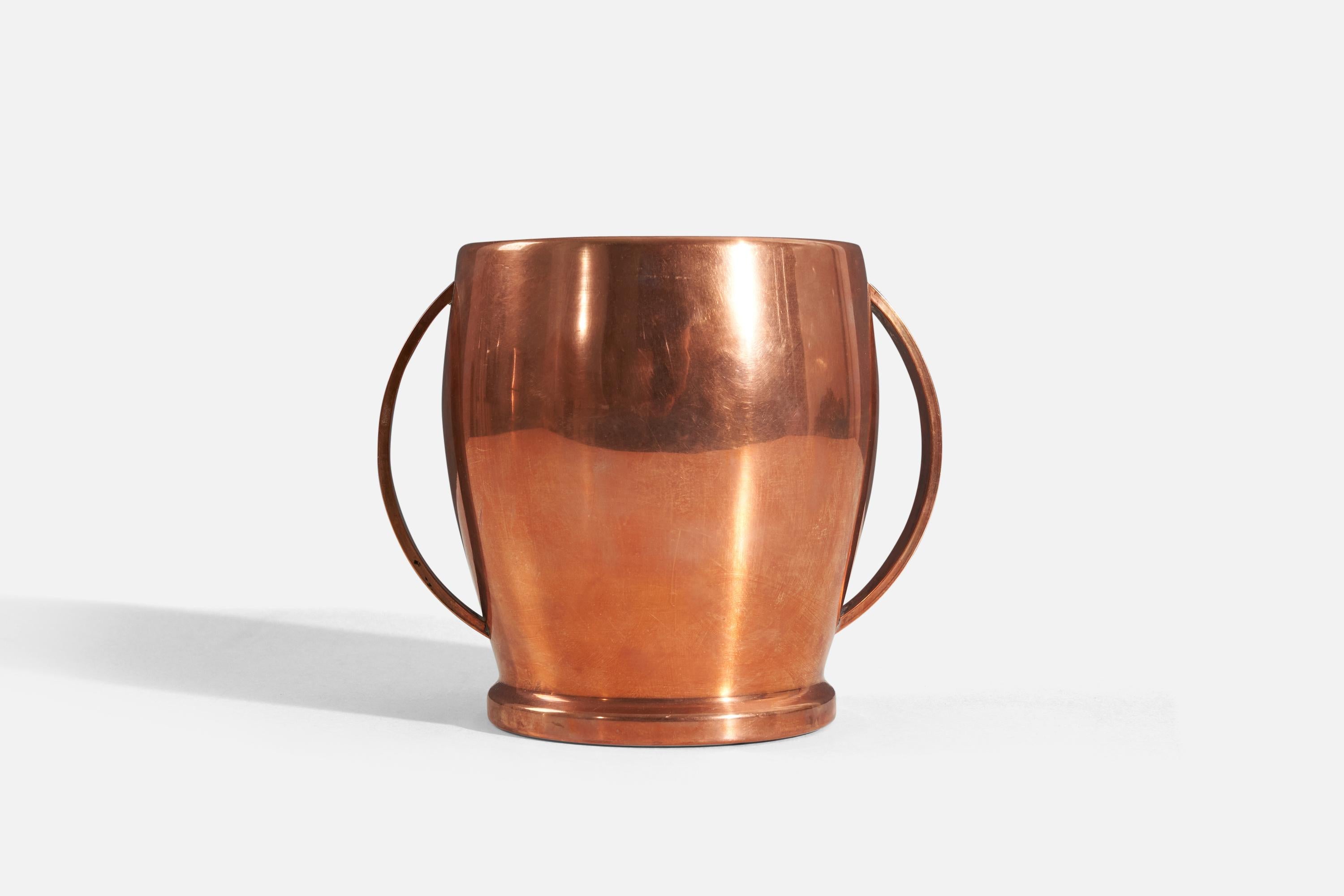 Italian Designer, Ice Bucket, Copper, Italy, 1940s In Good Condition For Sale In High Point, NC
