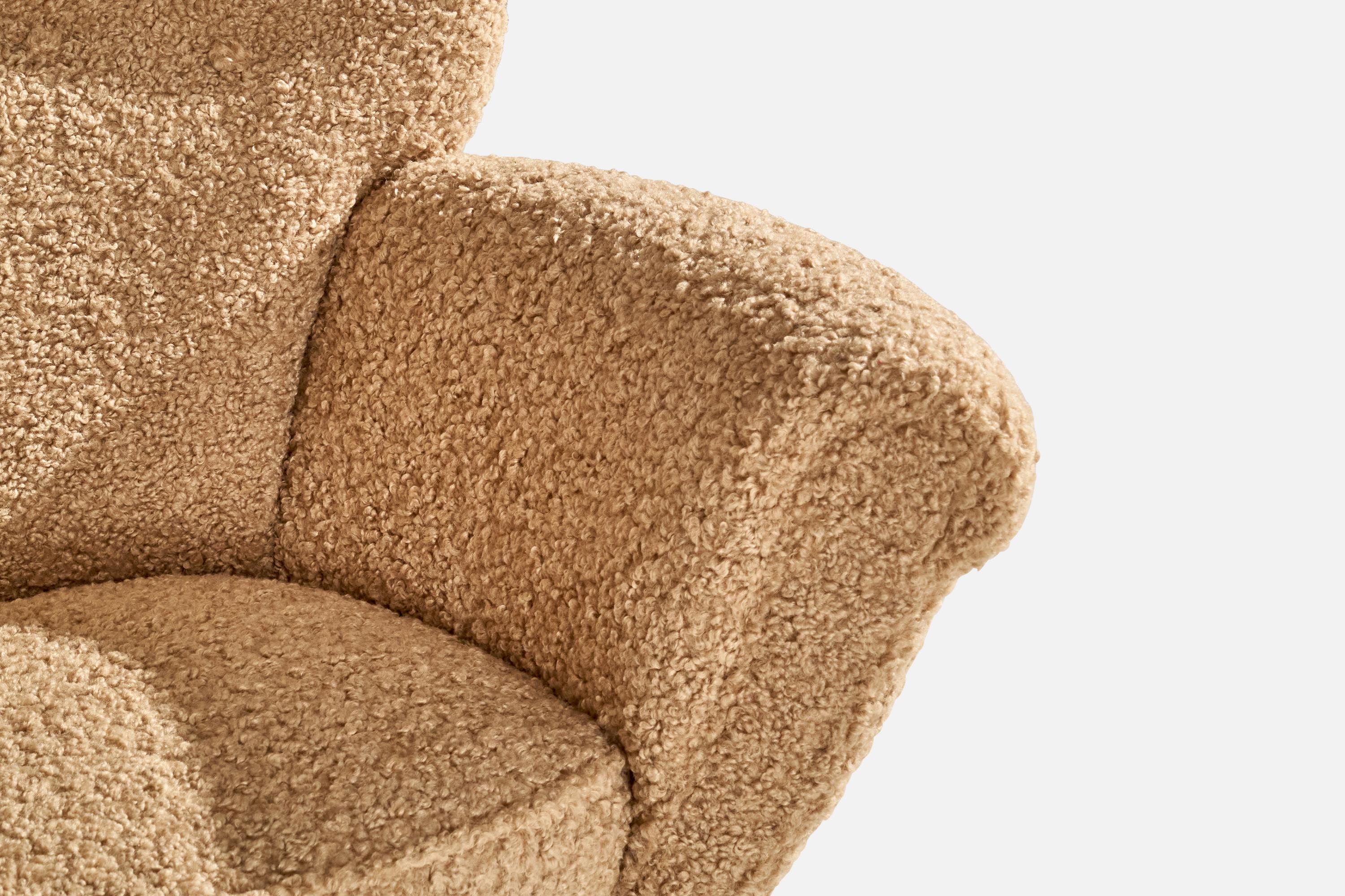 Italian Designer, Lounge Chair, Fabric, Wood, Italy, 1940s For Sale 5