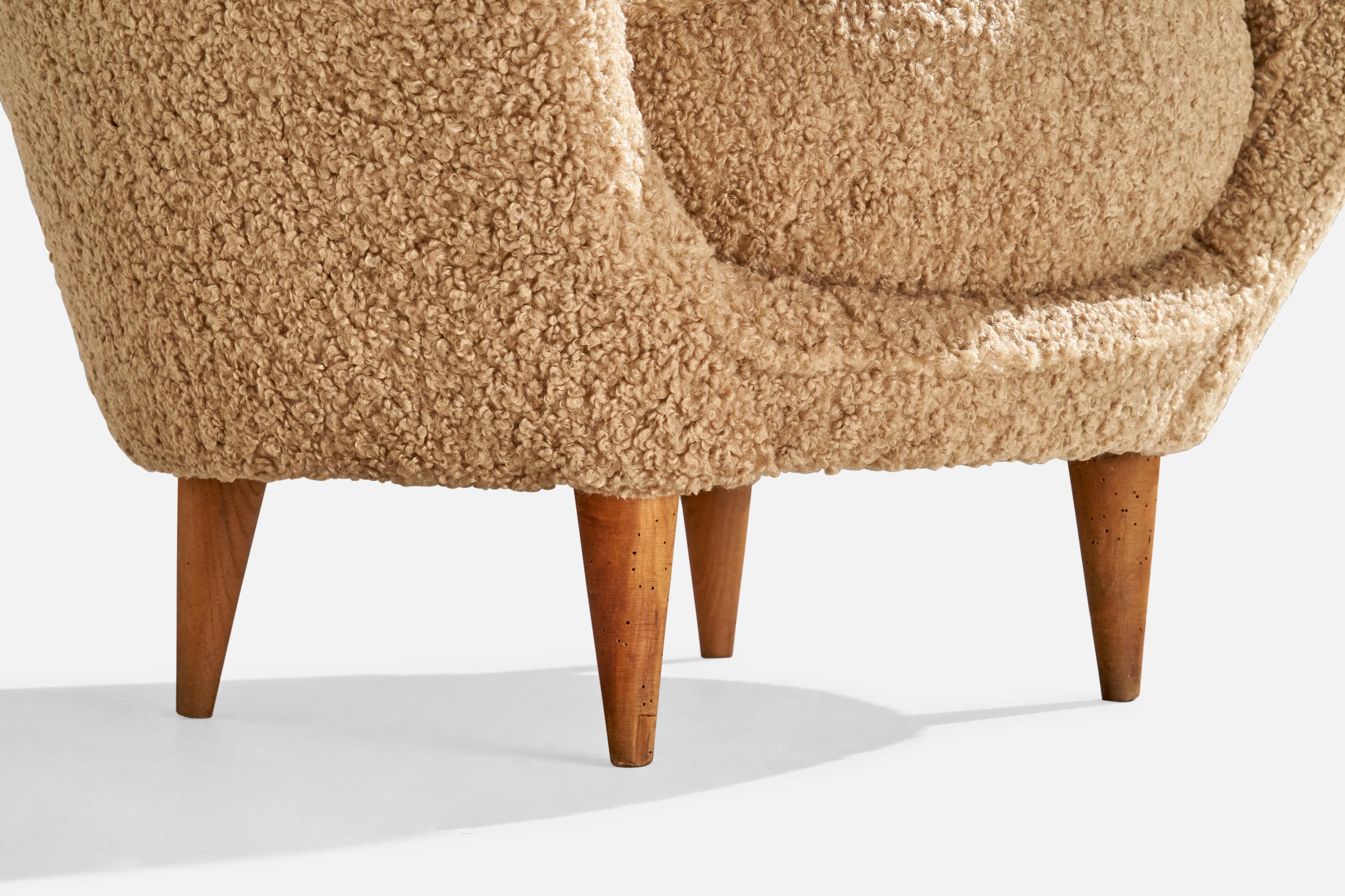 Italian Designer, Lounge Chair, Fabric, Wood, Italy, 1940s For Sale 6