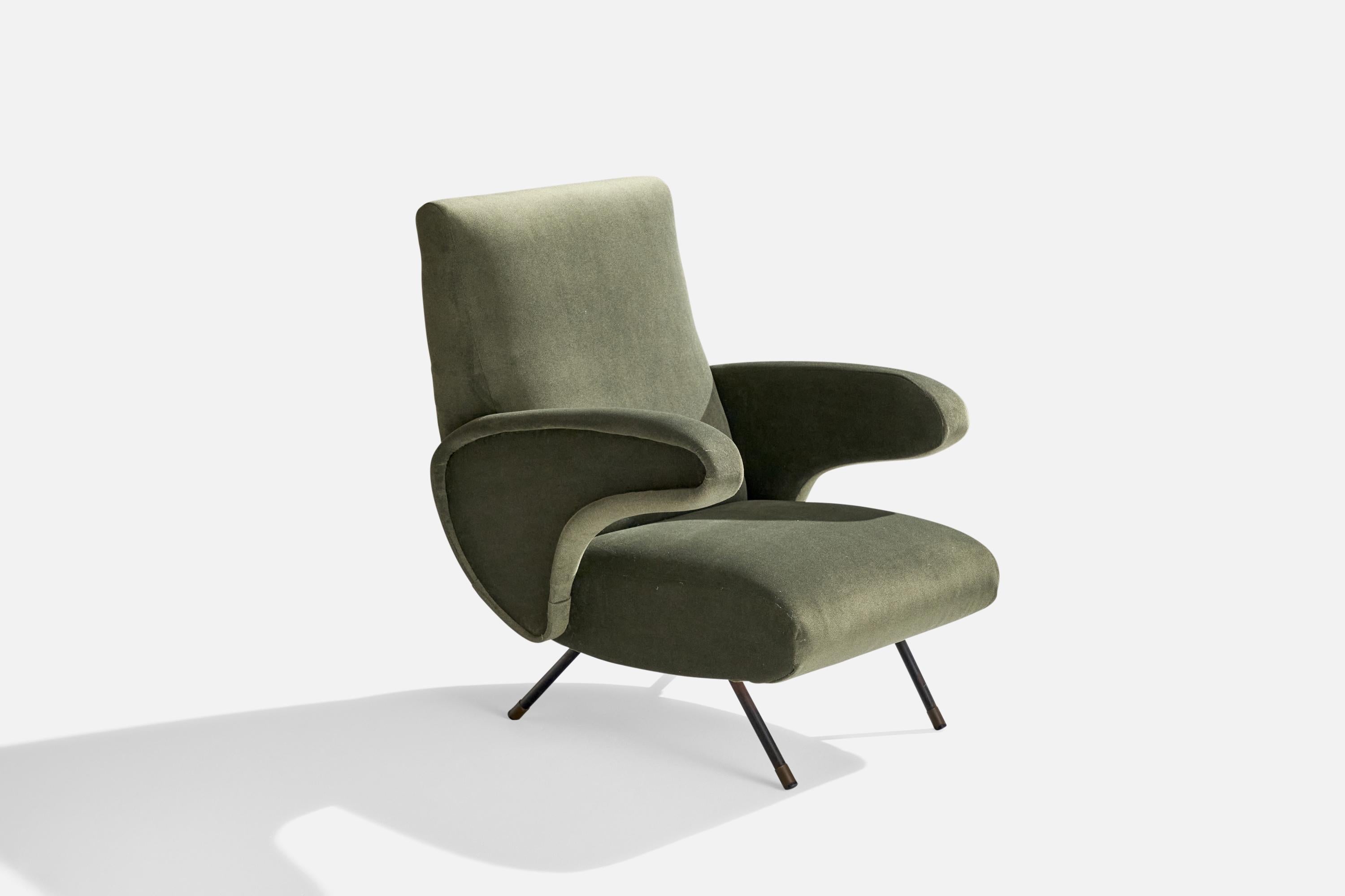A green velvet and iron lounge chair designed and produced in Italy, c. 1950s.

Seat Height: 15