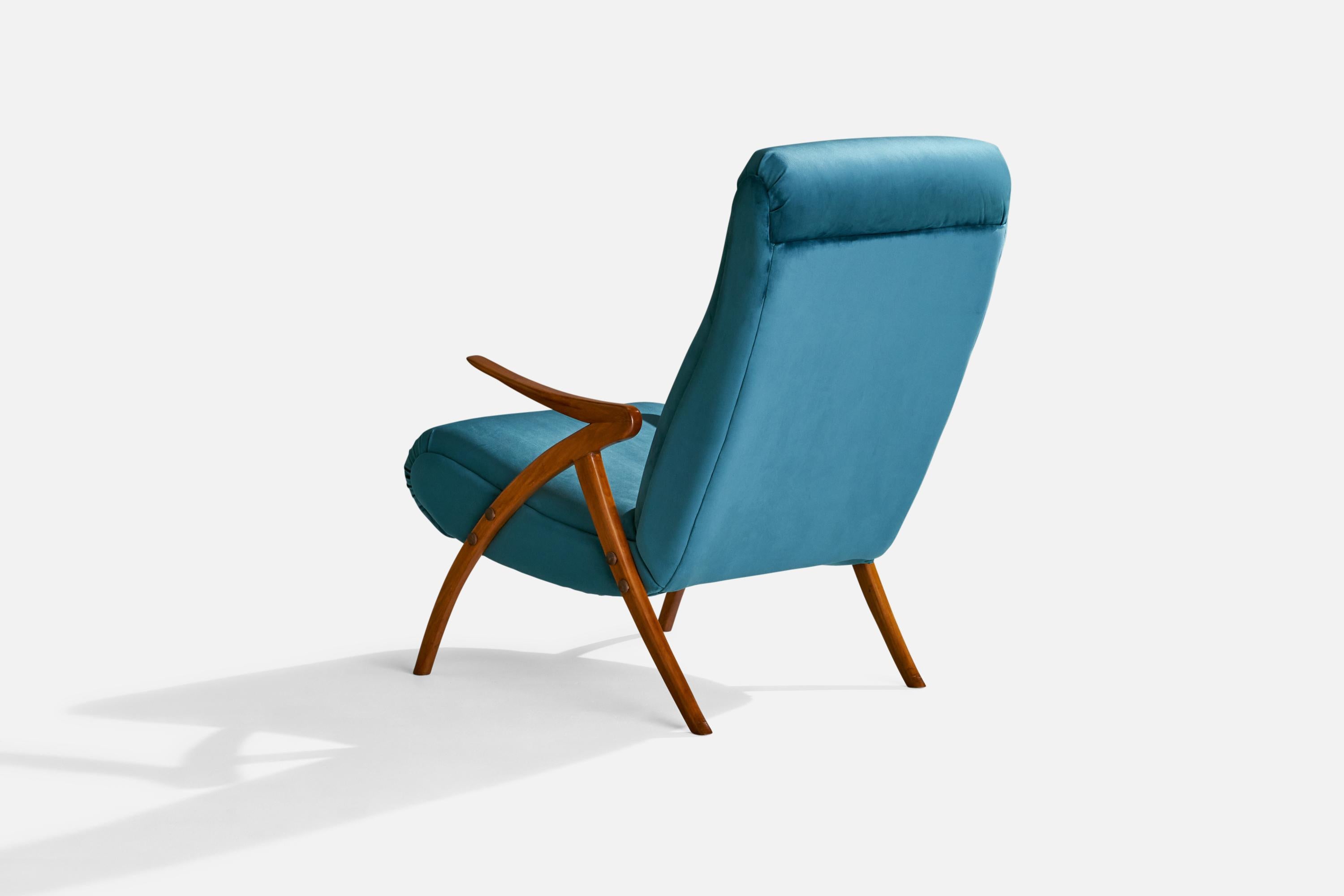 Italian Designer, Lounge Chair, Velvet, Walnut, Italy, 1950s For Sale 2