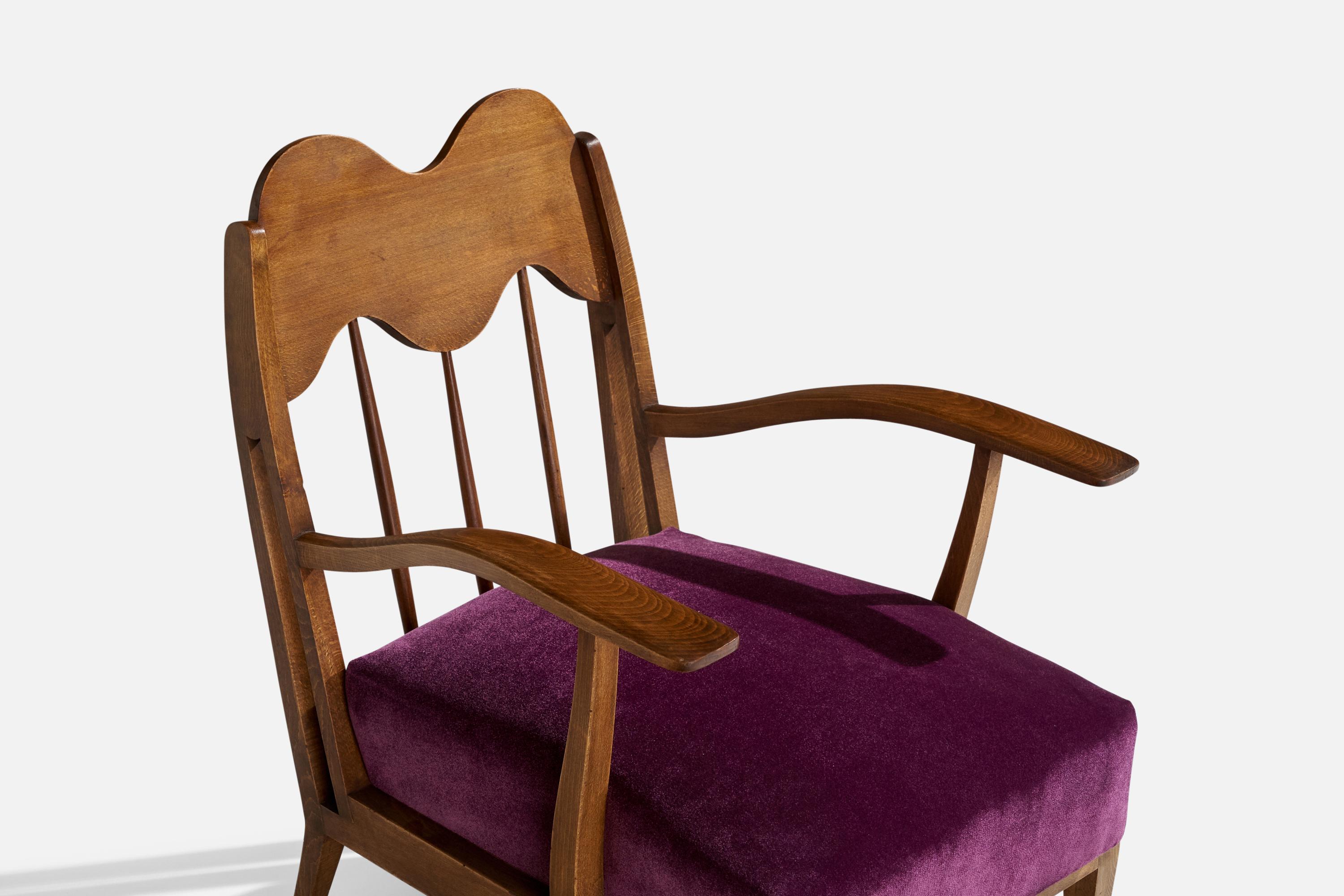 Italian Designer, Lounge Chair, Walnut, Velvet, Italy, 1940s For Sale 2